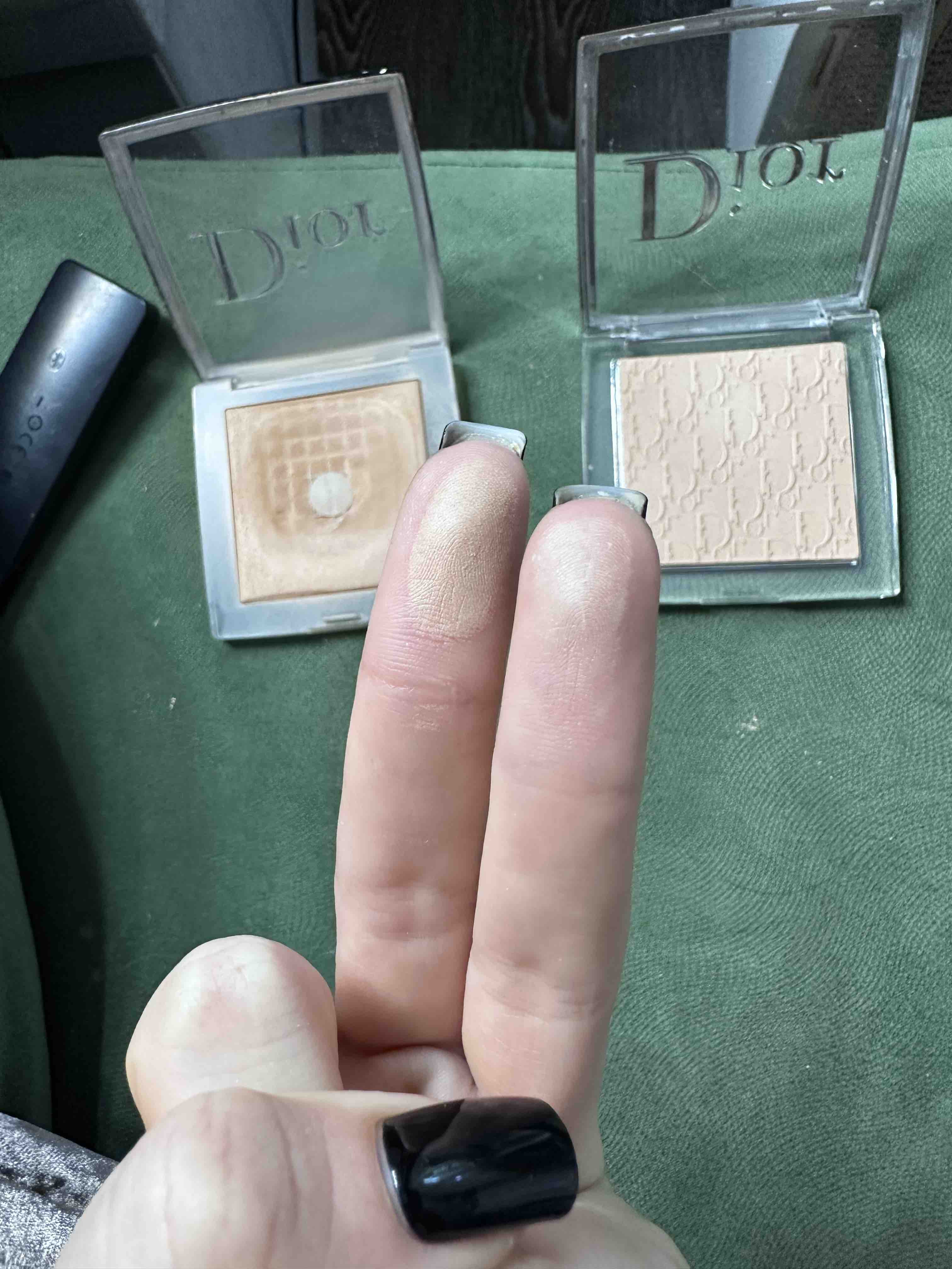 Пудра Dior Backstage Face&Body Powder-no-Powder для лица и тела, 0N  Нейтральный, 11 г, купить в Москве пудру для лица , цены в  интернет-магазинах на Мегамаркет