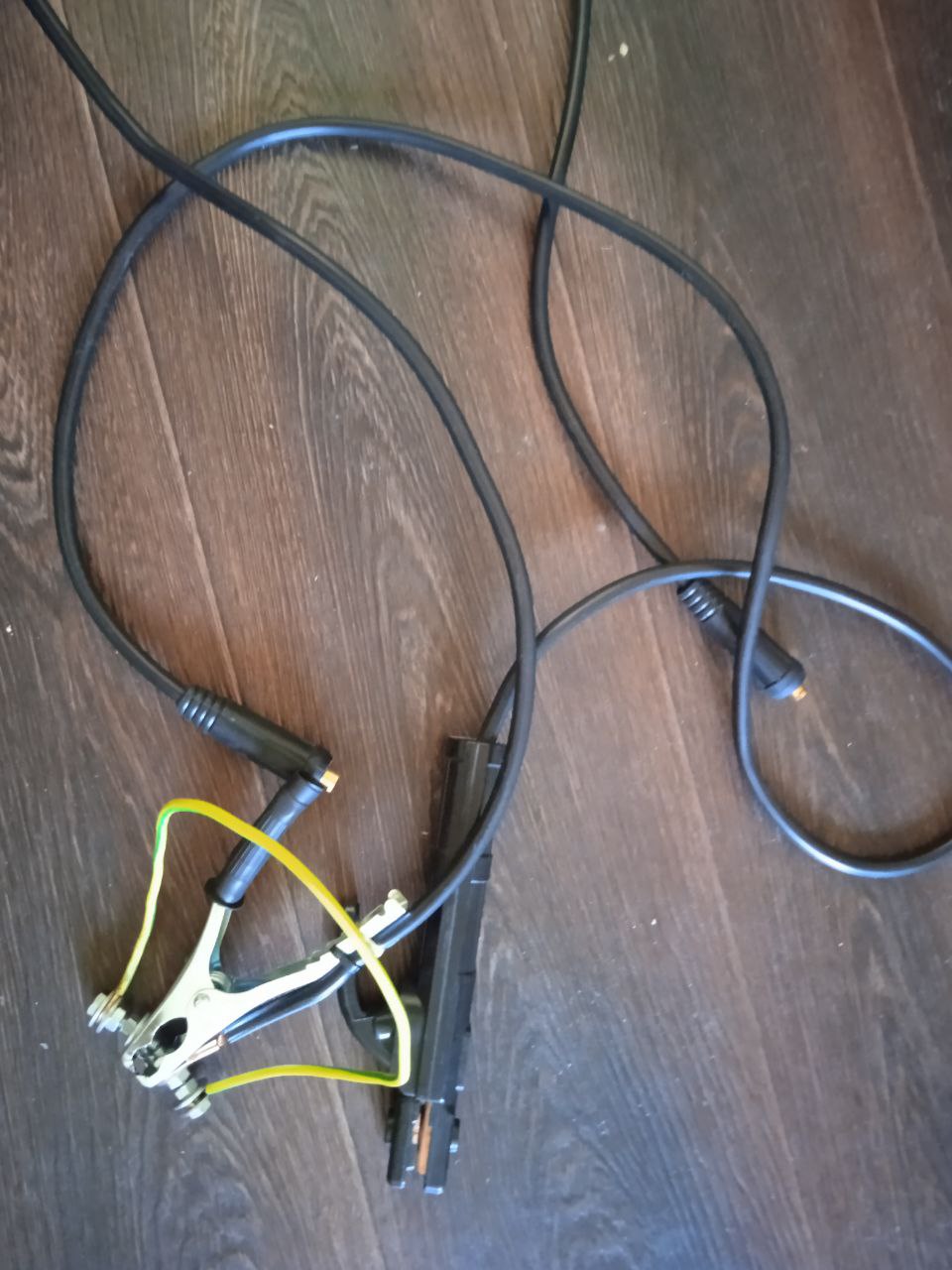 Сварочный инверторный аппарат ELECTROLITE MMA-210 (210 А, 140-250 В, 4 ...