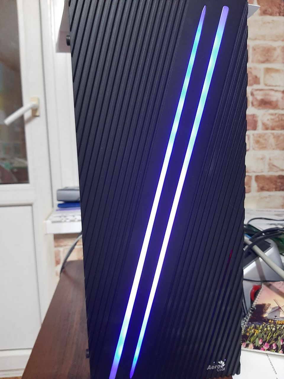 Корпус ATX Aerocool Streak-A-BK-v1 черный (ACCM-PV19012.11), купить в ...