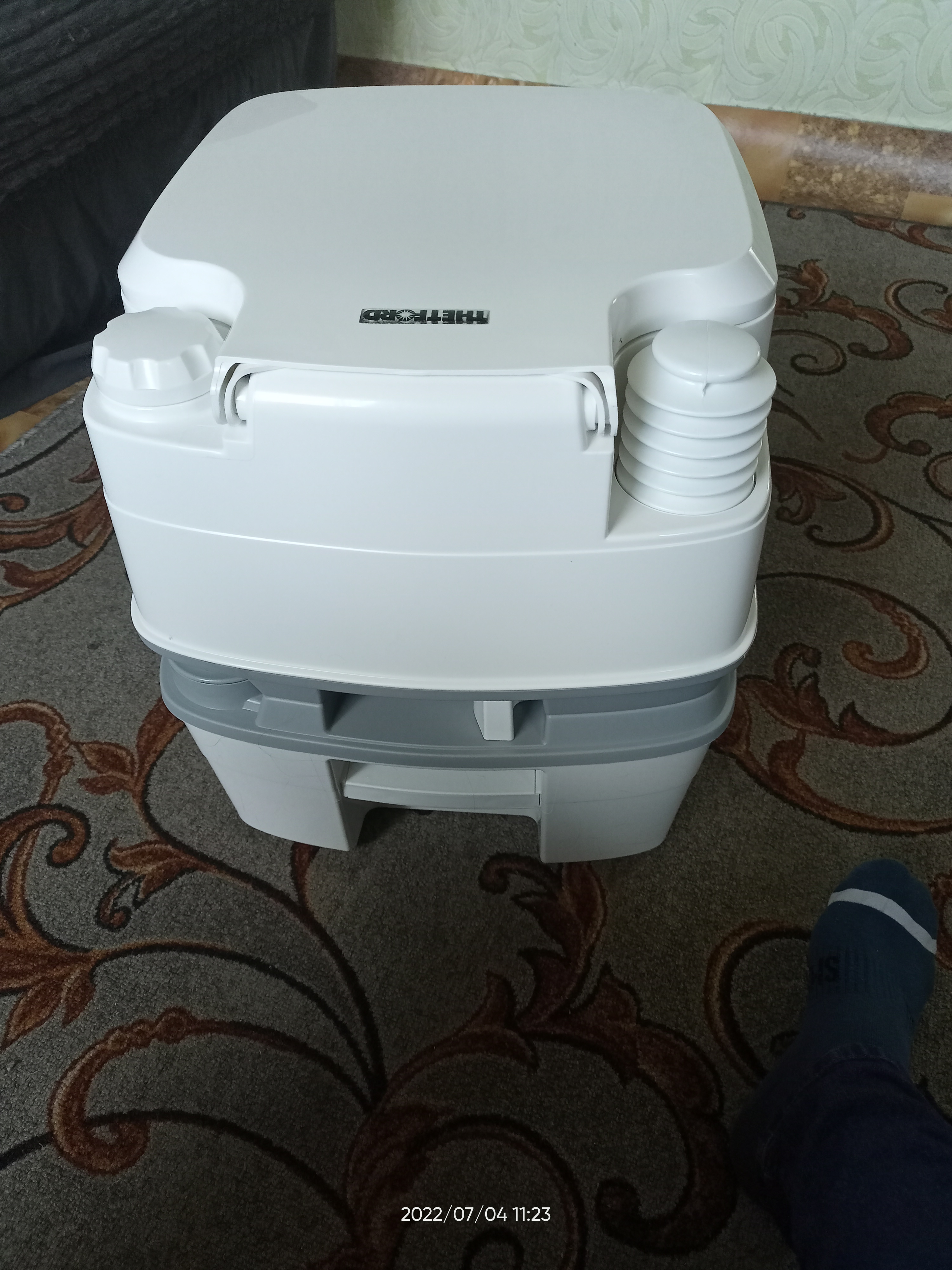 Биотуалет Thetford Porta Potti 165 White, белый - купить в Москве, цены на  Мегамаркет | 600001140540