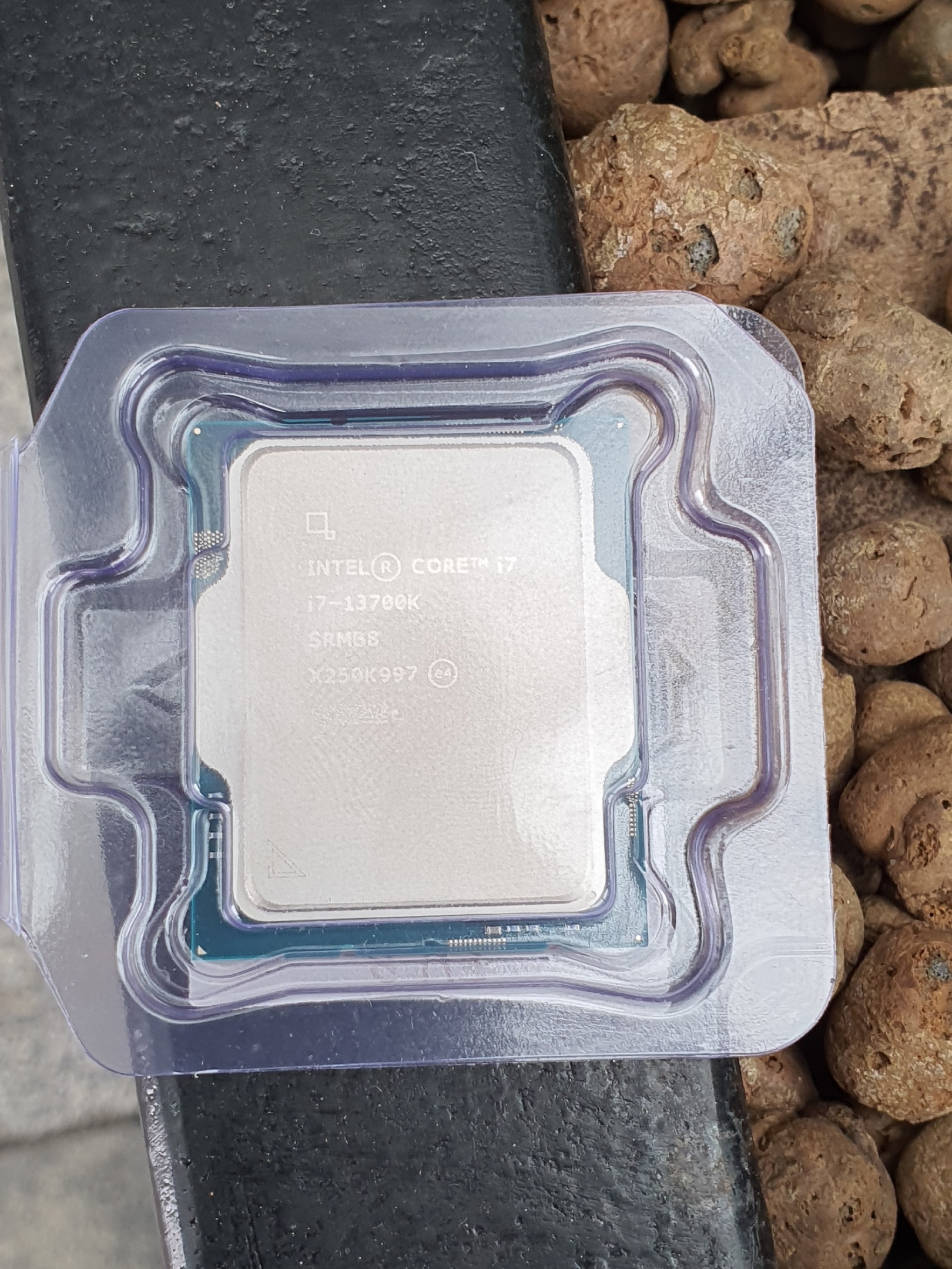 Процессор Intel Core i7 13700K OEM (CM8071504820705, SRMB8