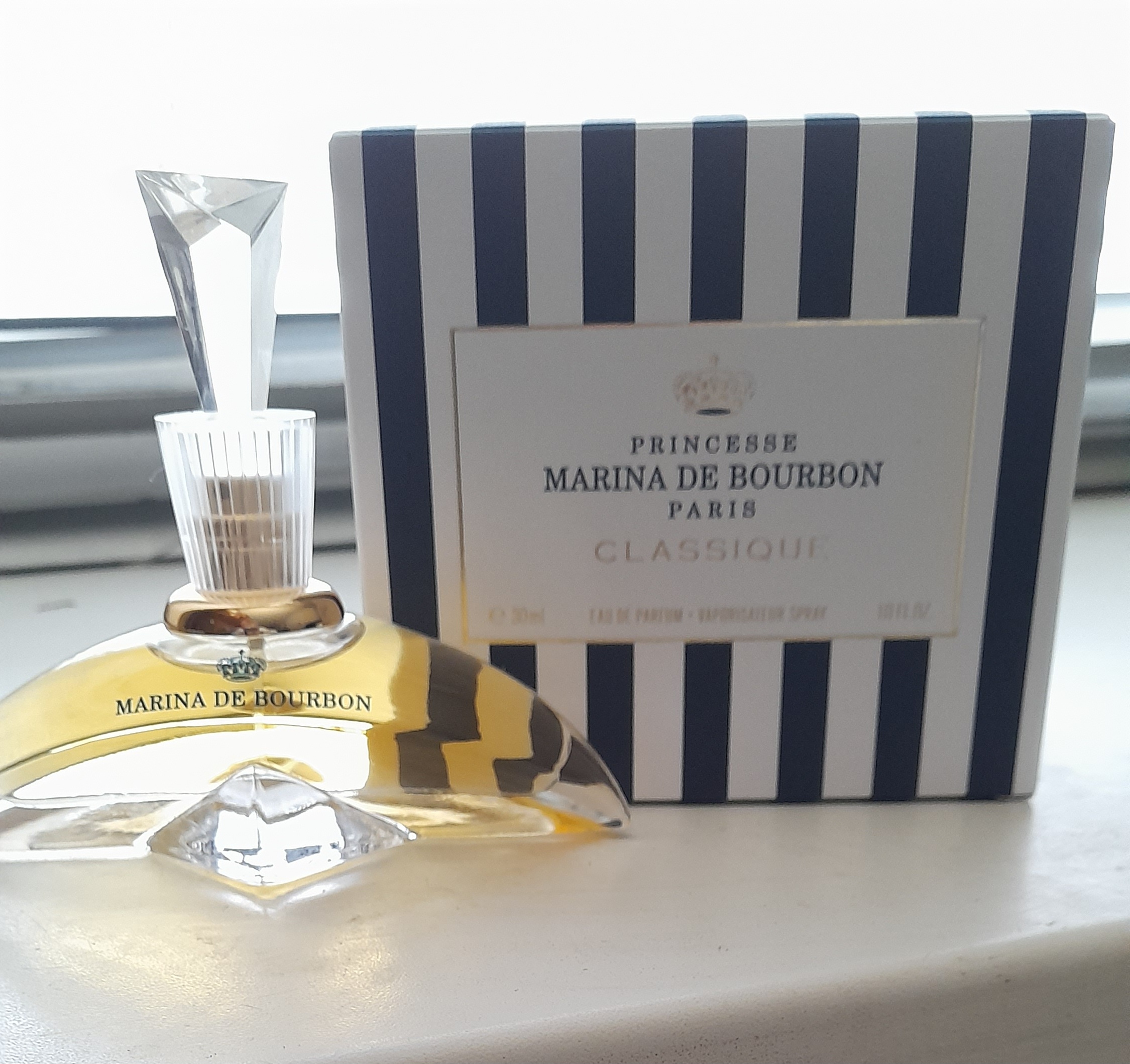 Marina de bourbon 30 мл. Духи Style Princesse Marina de Bourbon. Marina de Bourbon classique пары вода жен 30 мл.