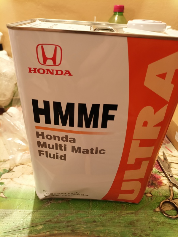 Какое масло заливать в вариатор Хонда Фит?