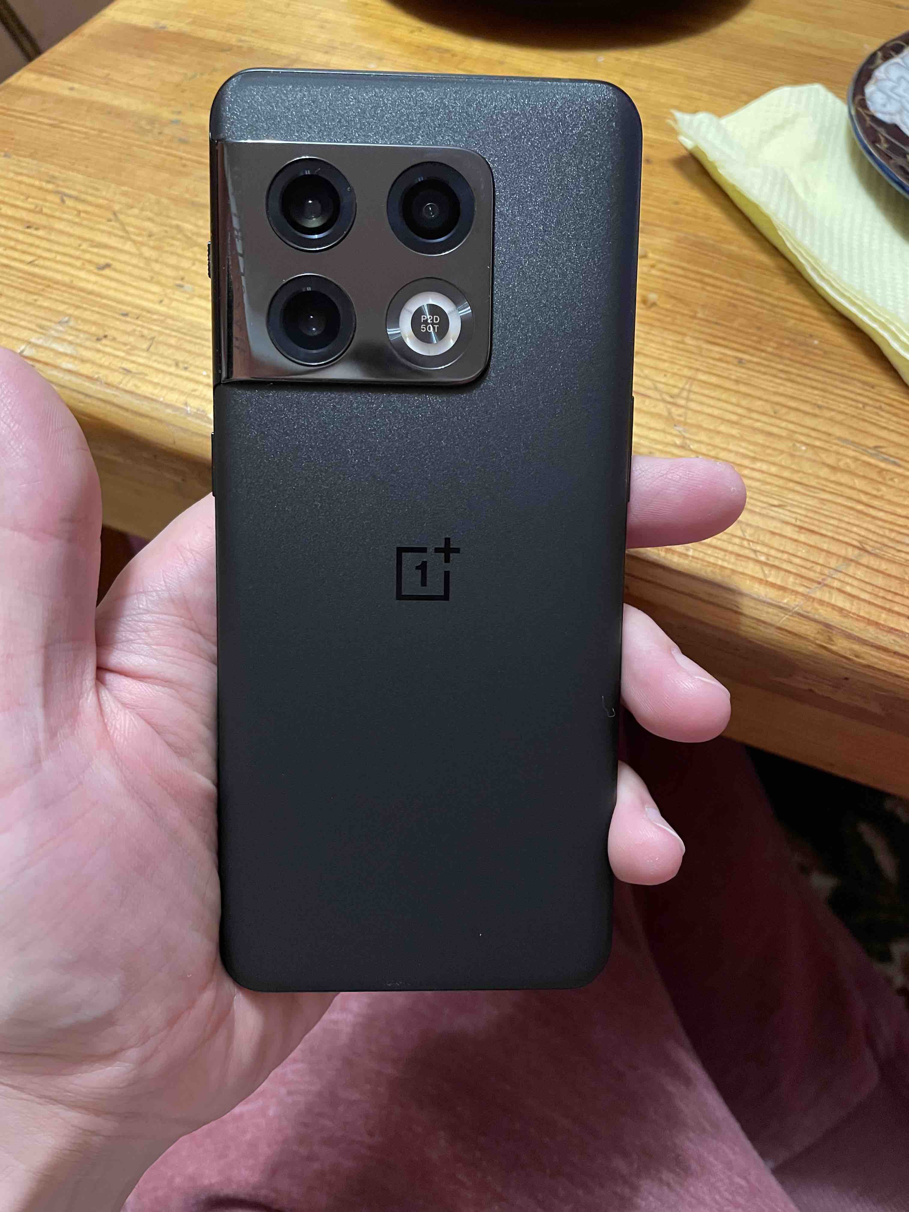 Смартфон OnePlus 10 Pro 5G 12/256GB Volcanic Black (Global) - отзывы  покупателей на маркетплейсе Мегамаркет | Артикул: 100041498917