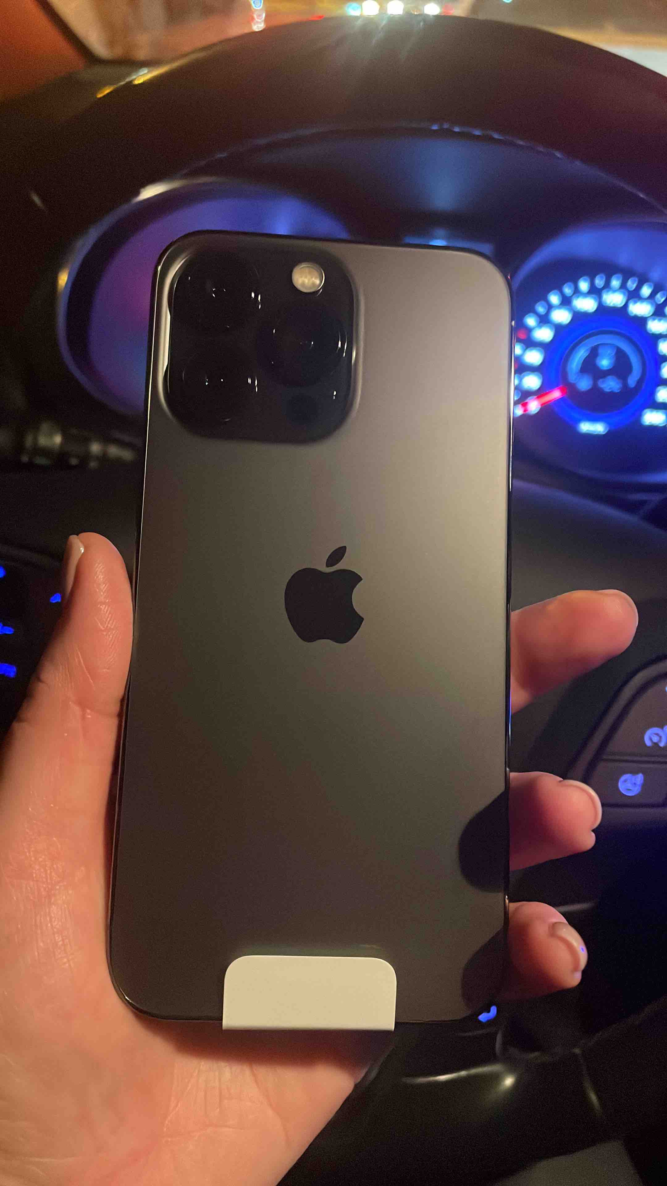 Смартфон Apple iPhone 13 Pro 128GB Graphite - отзывы покупателей на  Мегамаркет