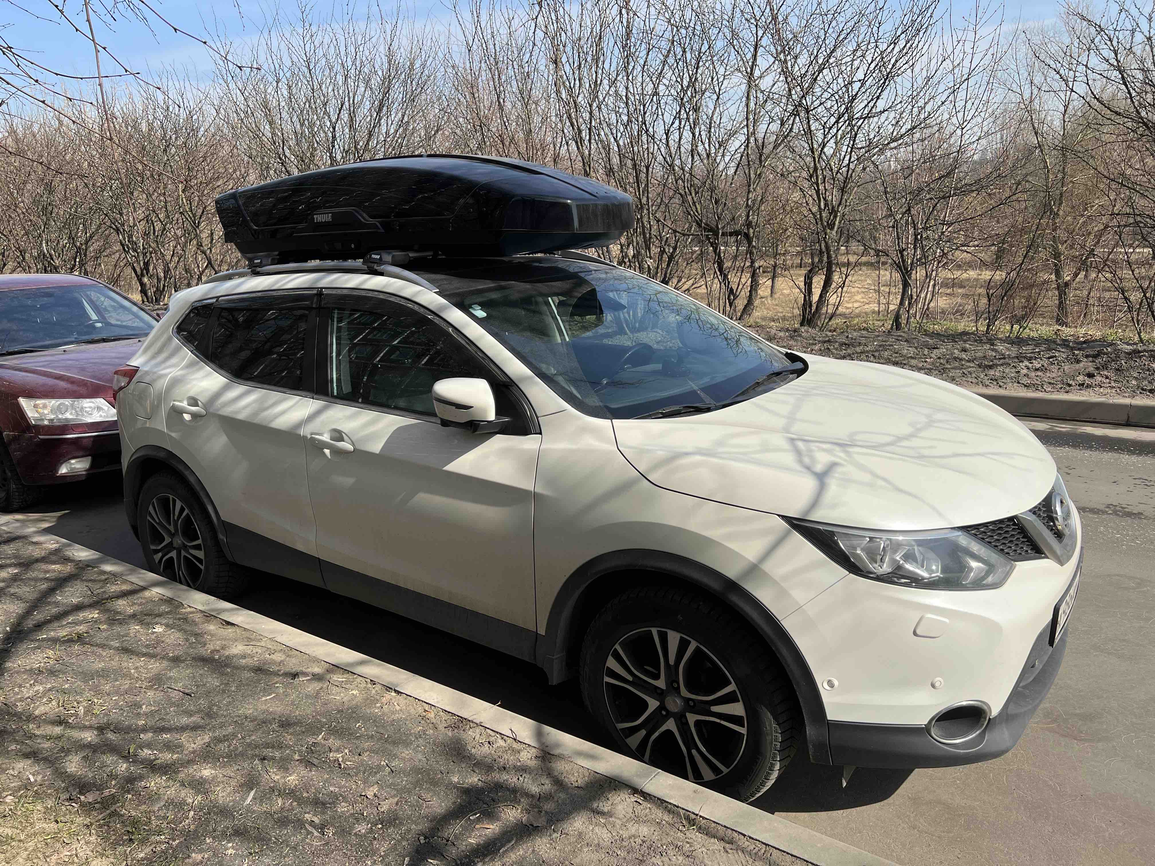 Купить бокс на крышу автомобиля Thule Motion XT XL 6298B, цены на  Мегамаркет | Артикул: 100025686257