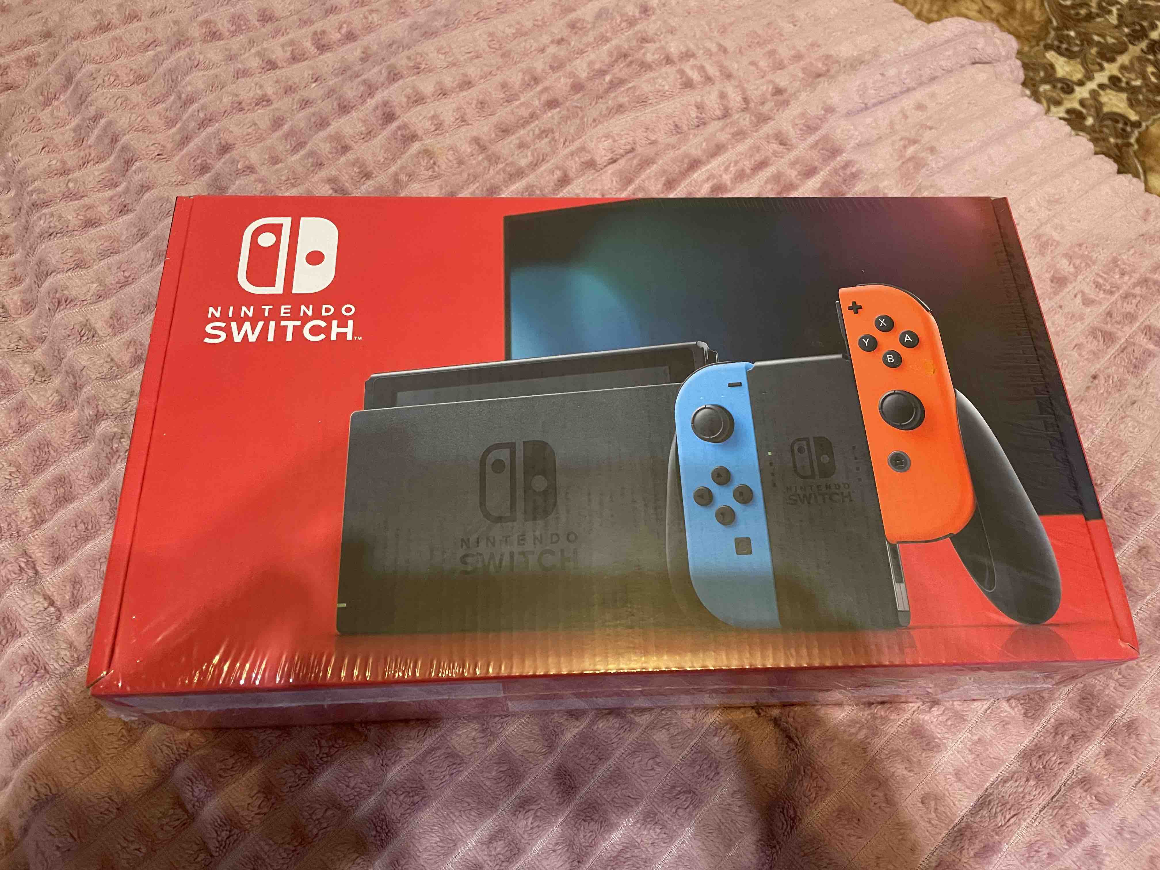 Портативная игровая консоль Nintendo Switch New v2 Neon Red/Neon Blue -  отзывы покупателей на маркетплейсе Мегамаркет | Артикул: 100025370470