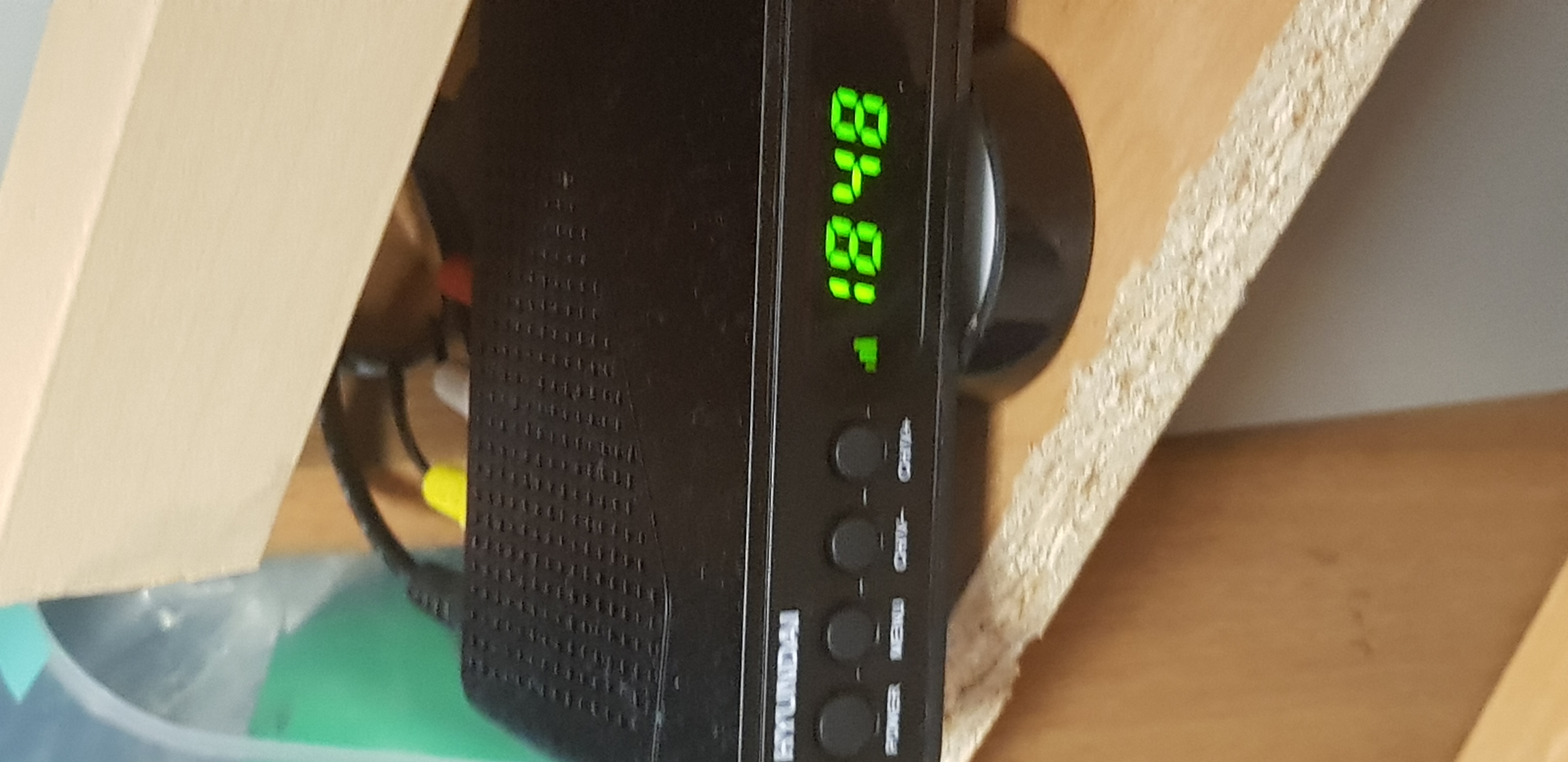 Dvb t2 hyundai h dvb500. Dvb t2 hyundai h dvb500