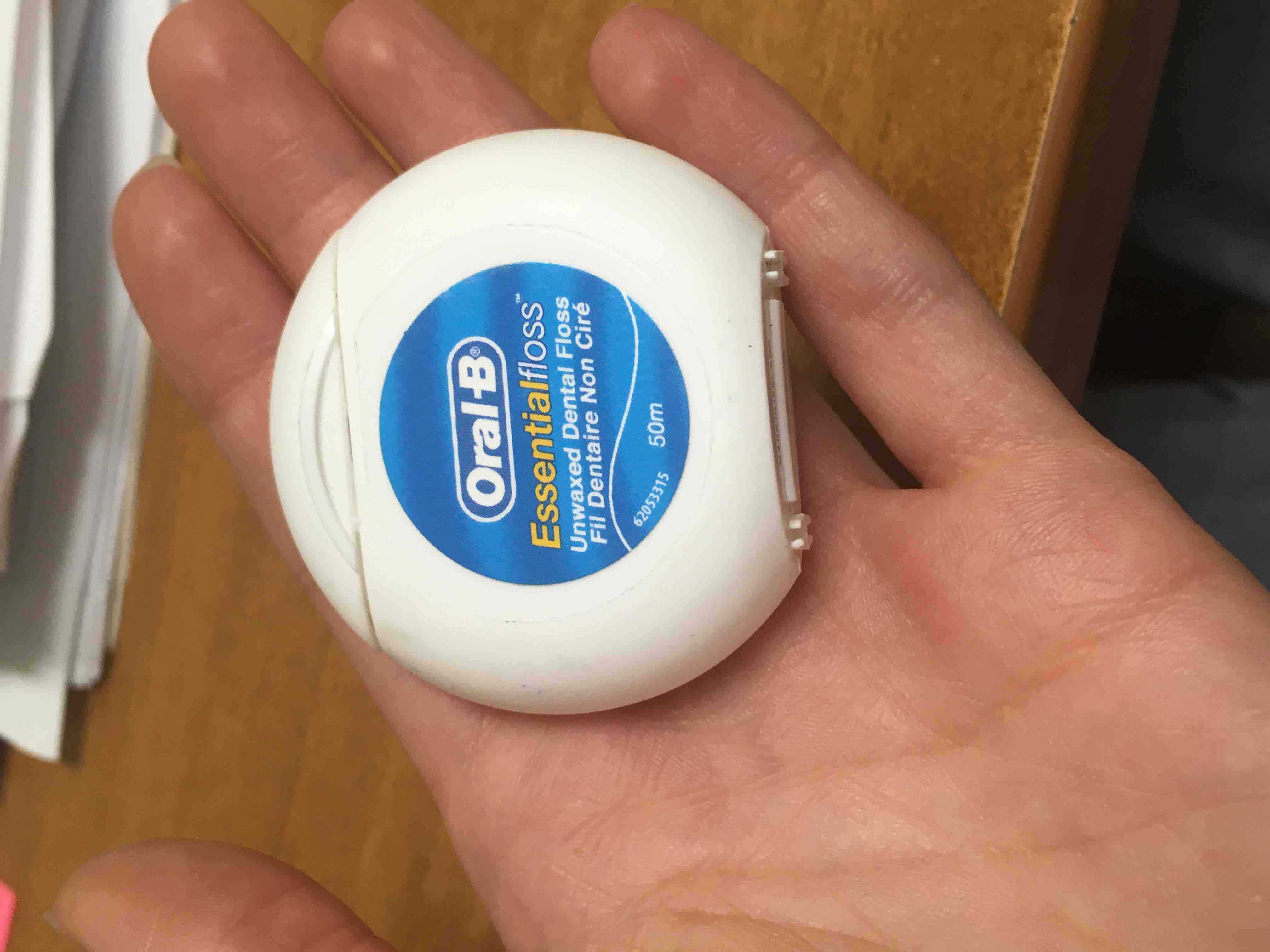 Купить зубная нить OralB Essential floss невощеная 50 м, цены на