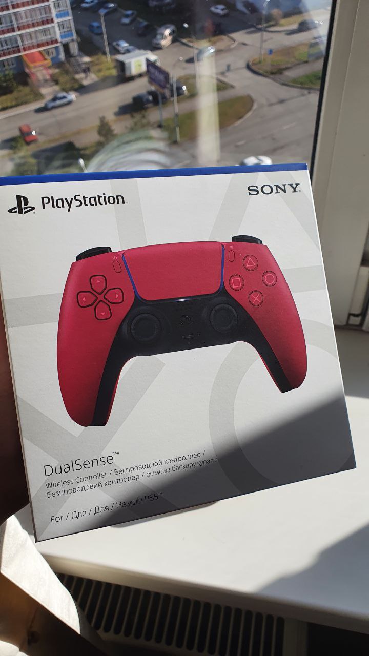 Геймпад Sony DualSense для Playstation 5 Red (CFI-ZCT1W) - отзывы  покупателей на маркетплейсе Мегамаркет | Артикул: 100028627372