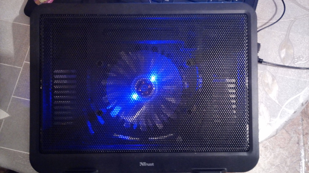 Подставка для ноутбука Trust Ziva Laptop Cooling Stand 21962, купить в