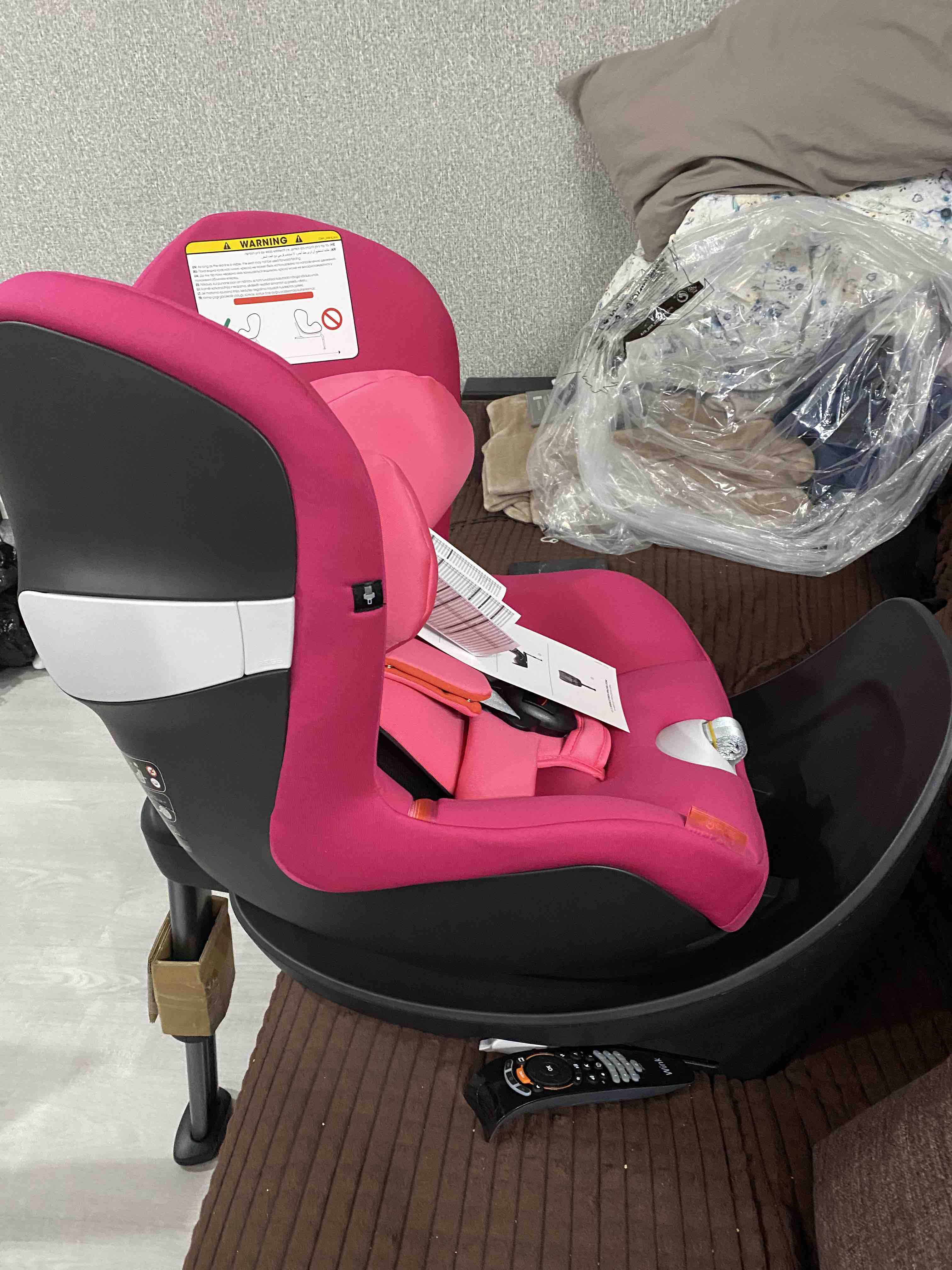 Cybex sirona hotsell m2 base