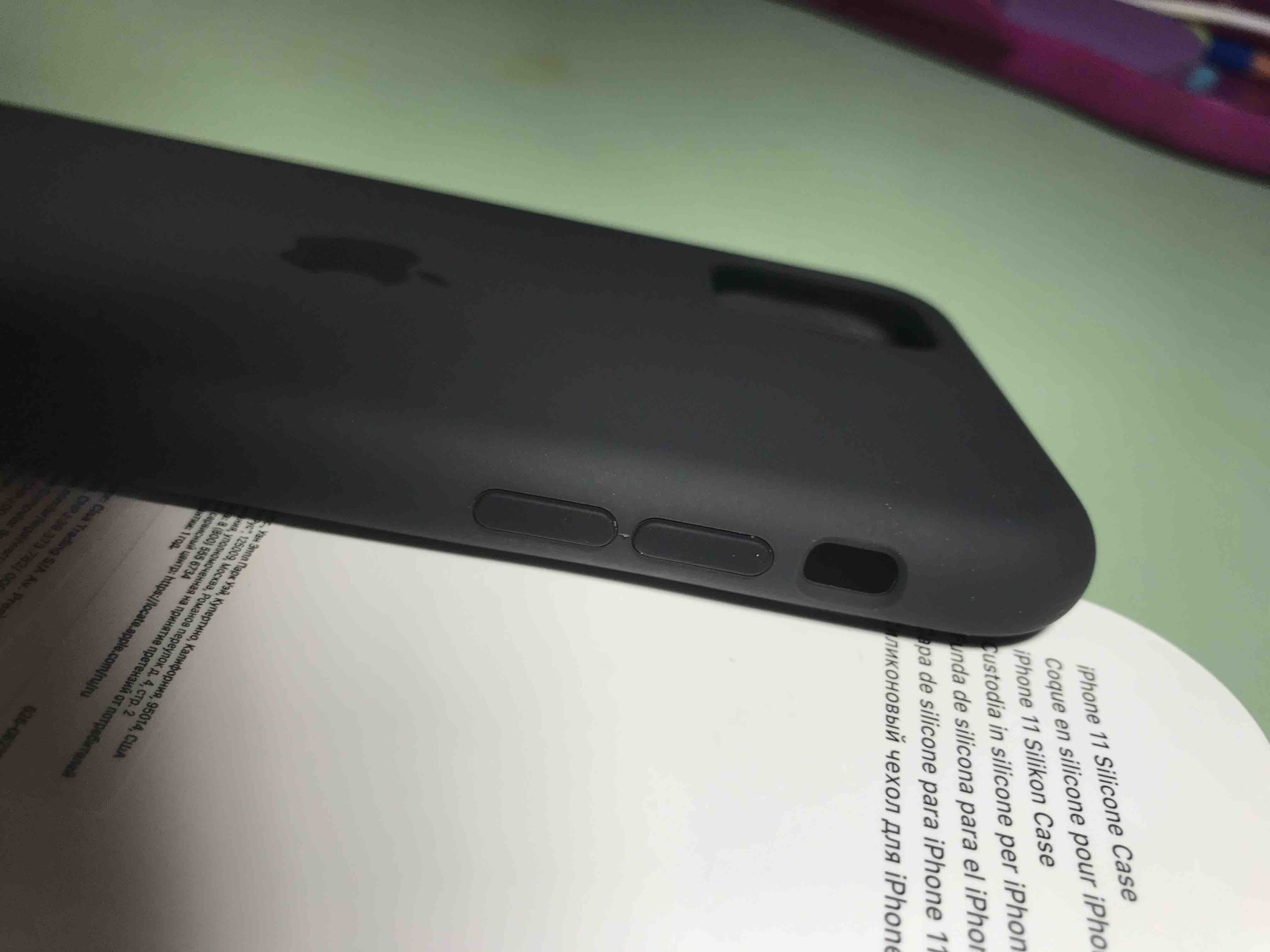 Чехол Apple для iPhone 11 Silicone Case - Black - отзывы покупателей на  маркетплейсе Мегамаркет | Артикул: 100025402272