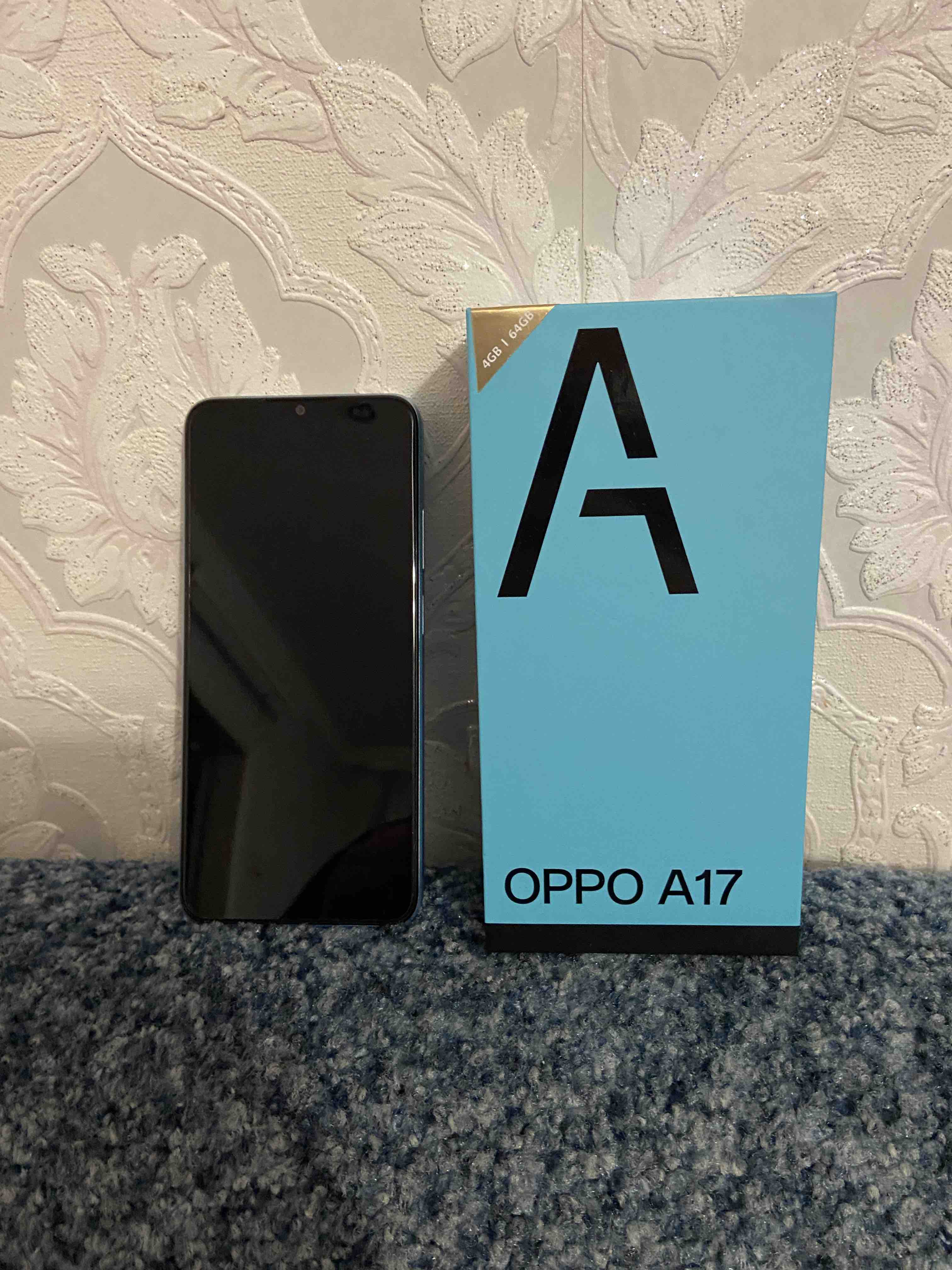 Смартфон OPPO 17 4/64GB Starry Black (6053910) - отзывы покупателей на  маркетплейсе Мегамаркет | Артикул: 600009262747