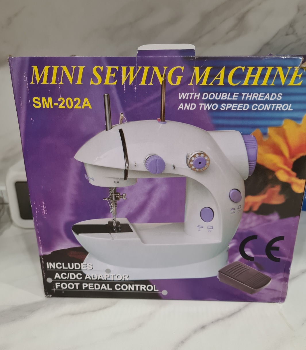 Швейная машина Mini Sewing Machine - отзывы покупателей на маркетплейсе  Мегамаркет | Артикул: 600003946670