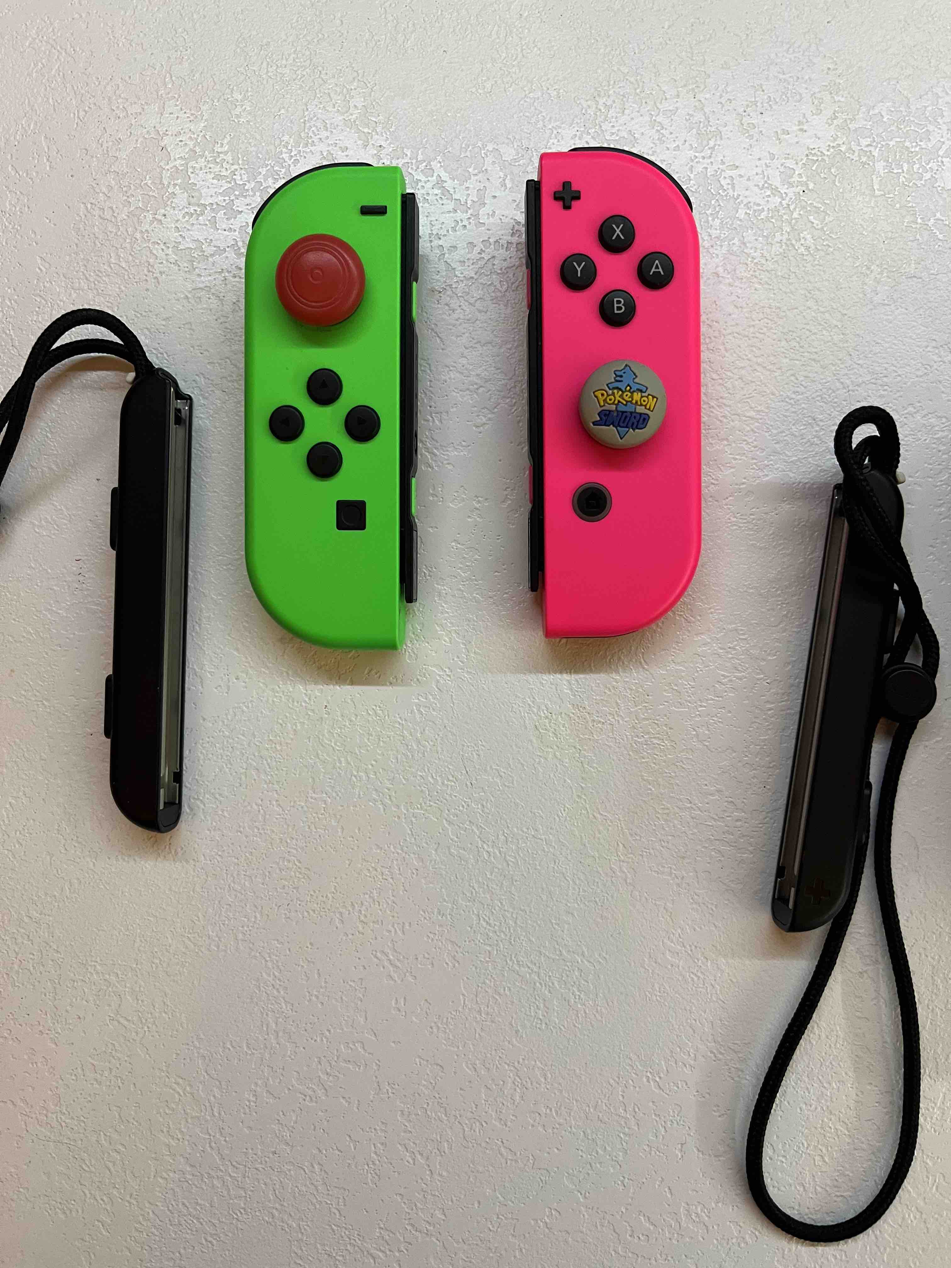 Геймпад Nintendo Joy-Con для Nintendo Switch Green/Pink (HAC-A-JAFAA  NG/NP), купить в Москве, цены в интернет-магазинах на Мегамаркет