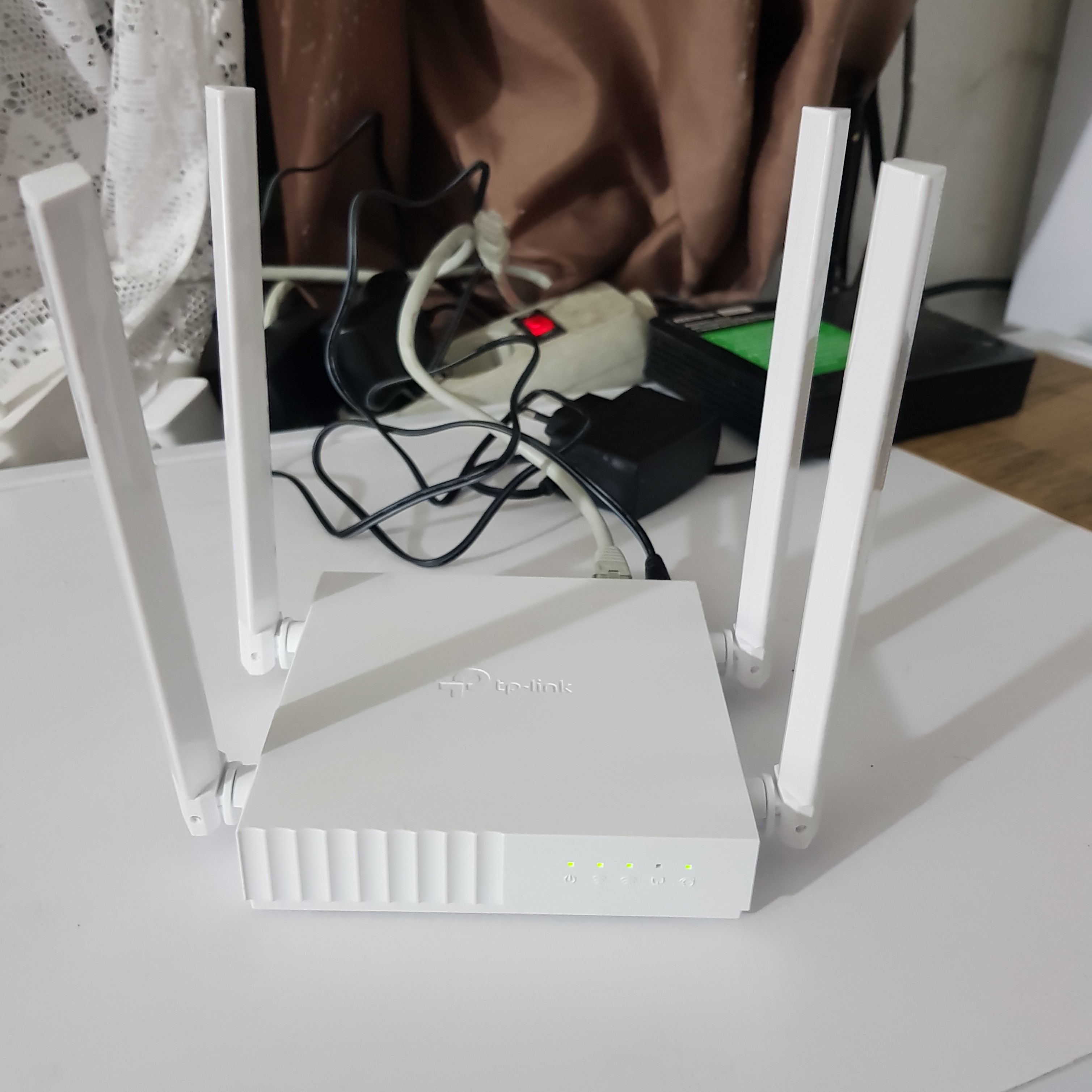 Wi-Fi роутер TP-Link Archer C24 White - отзывы покупателей на маркетплейсе  Мегамаркет | Артикул: 100027370300