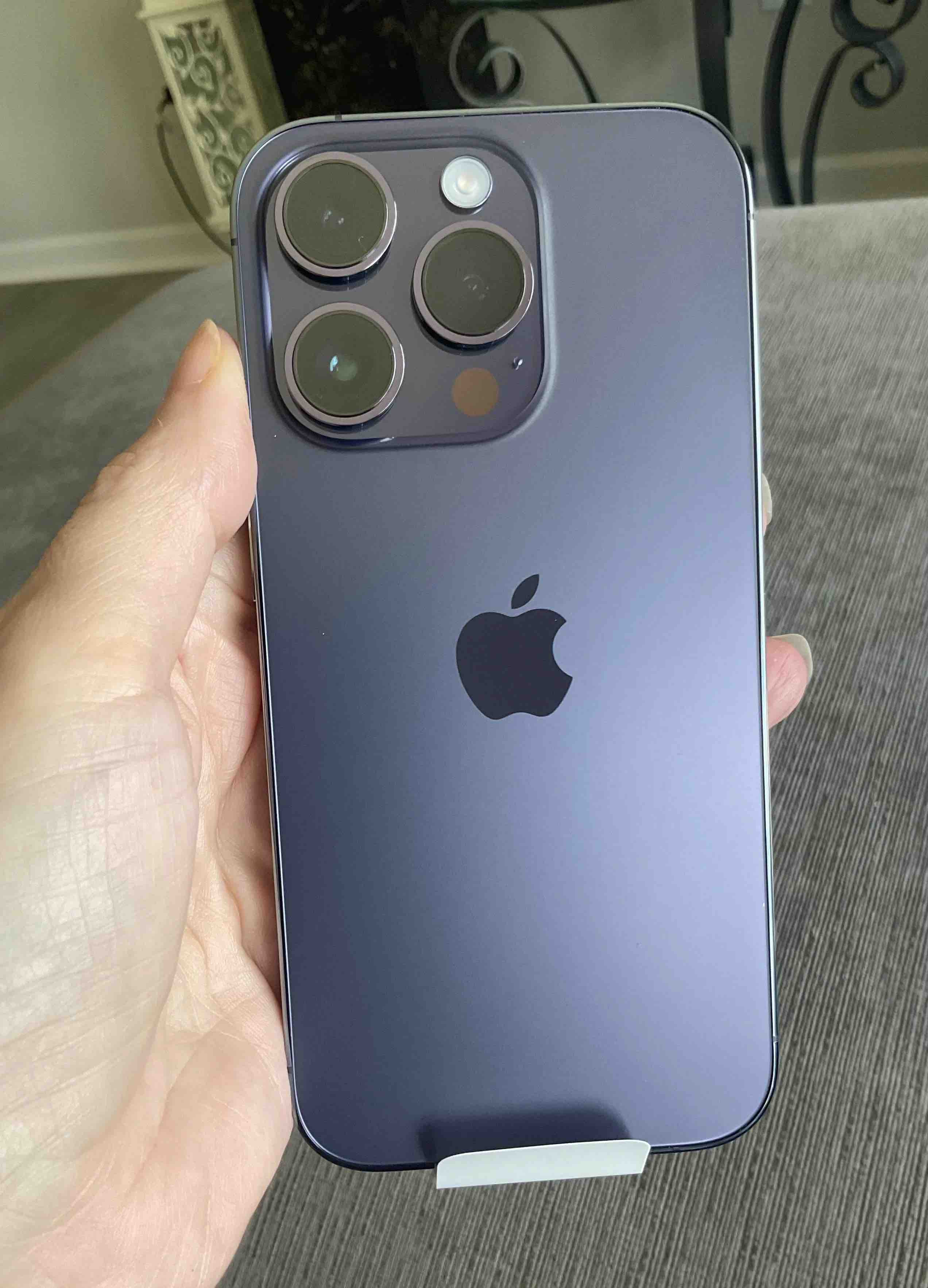 Смартфон Apple iPhone 14 Pro 128Gb Deep Purple - купить в SPLAV, цена на  Мегамаркет