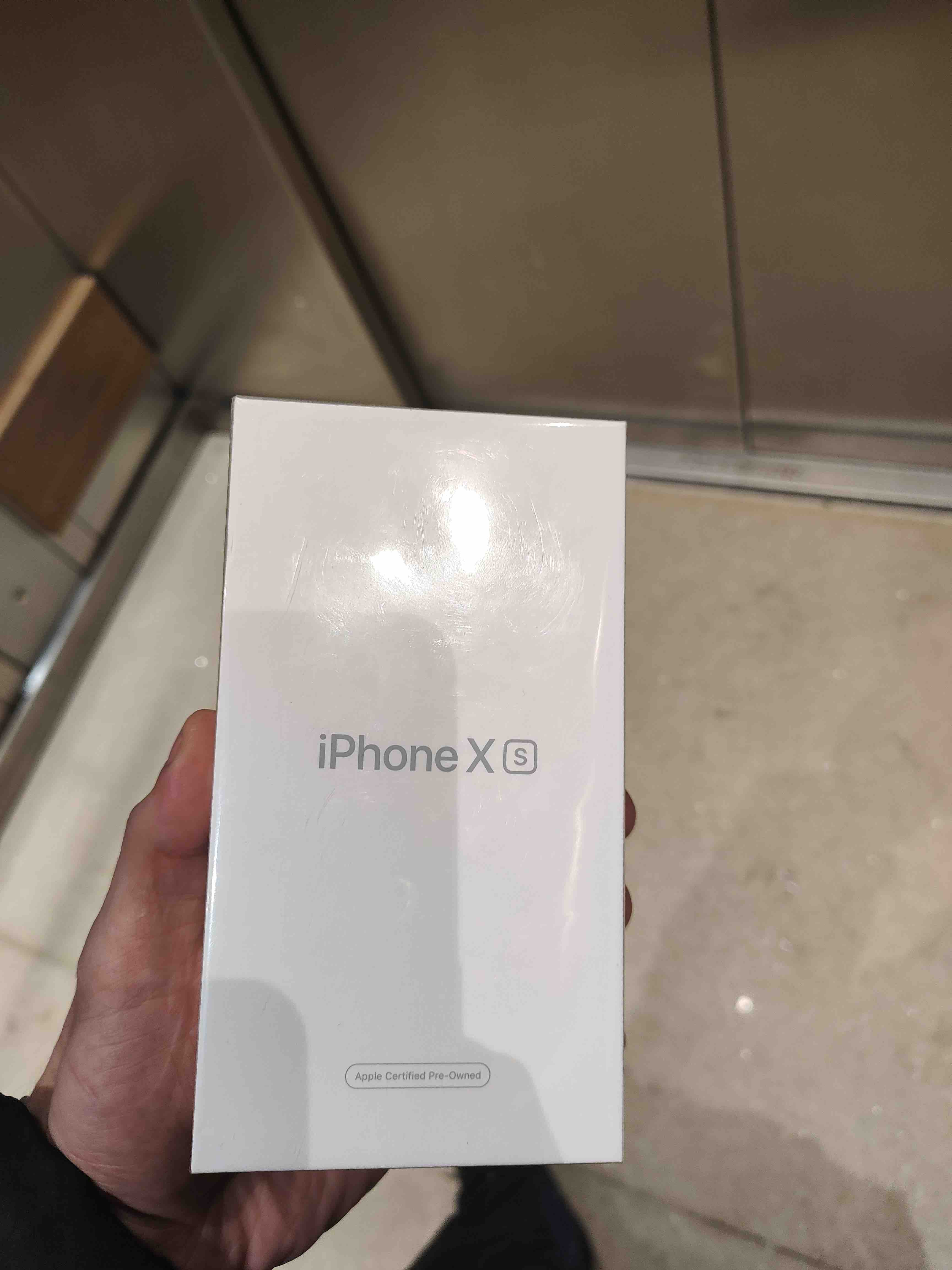 Смартфон Apple iPhone Xs 256GB gold восстановленный (FT9K2RU/A), купить в  Москве, цены в интернет-магазинах на Мегамаркет