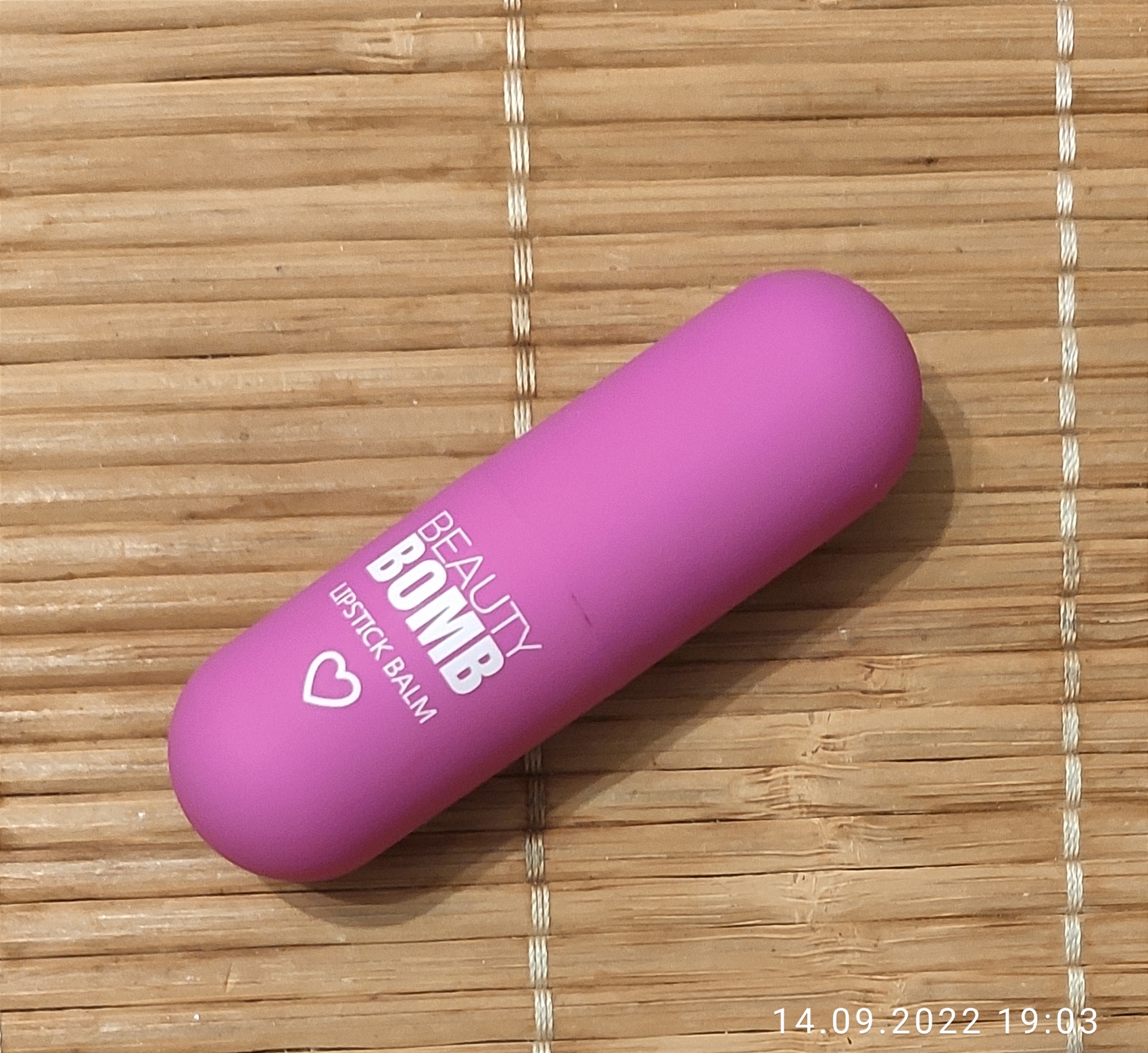 Помада-бальзам для губ Beauty Bomb Color Lip Balm №06 Crazy-Maker 4 г -  отзывы покупателей на Мегамаркет | помады для губ BB3339006