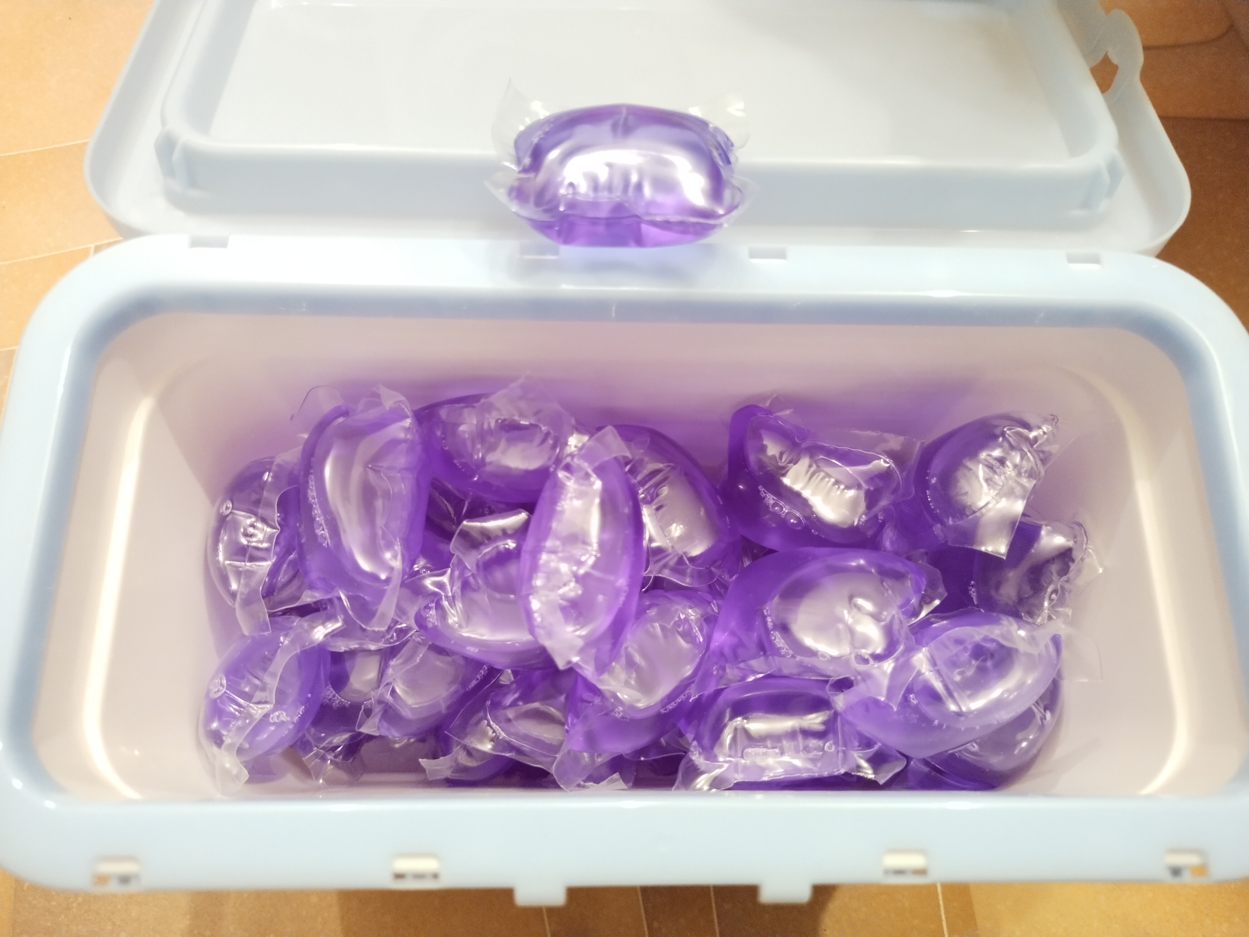 TikTok-тренд с капсулами для стирки угрожает здоровью волос