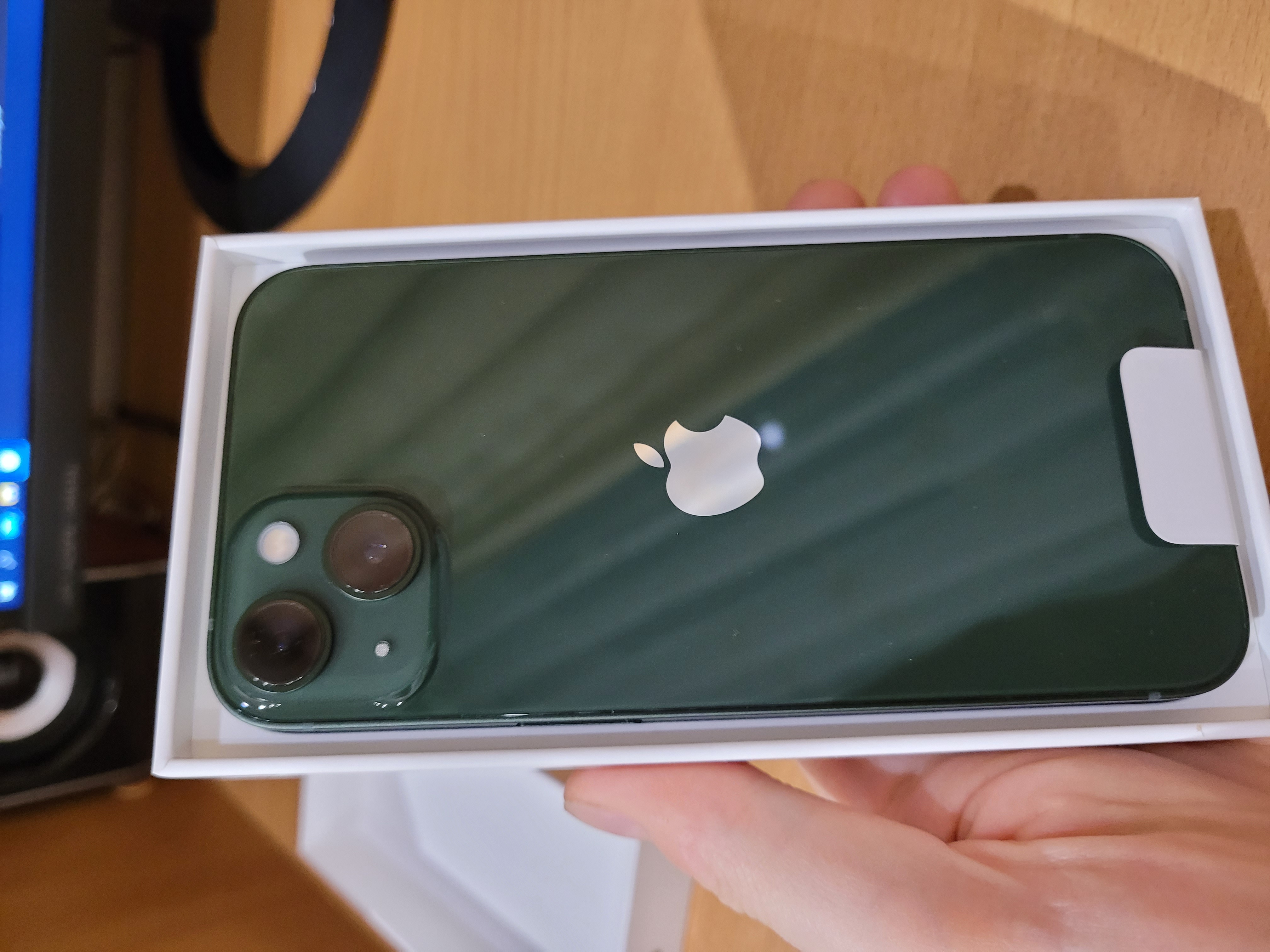 Смартфон Apple iPhone 13 128GB Green - отзывы покупателей на маркетплейсе  Мегамаркет | Артикул: 100031996073