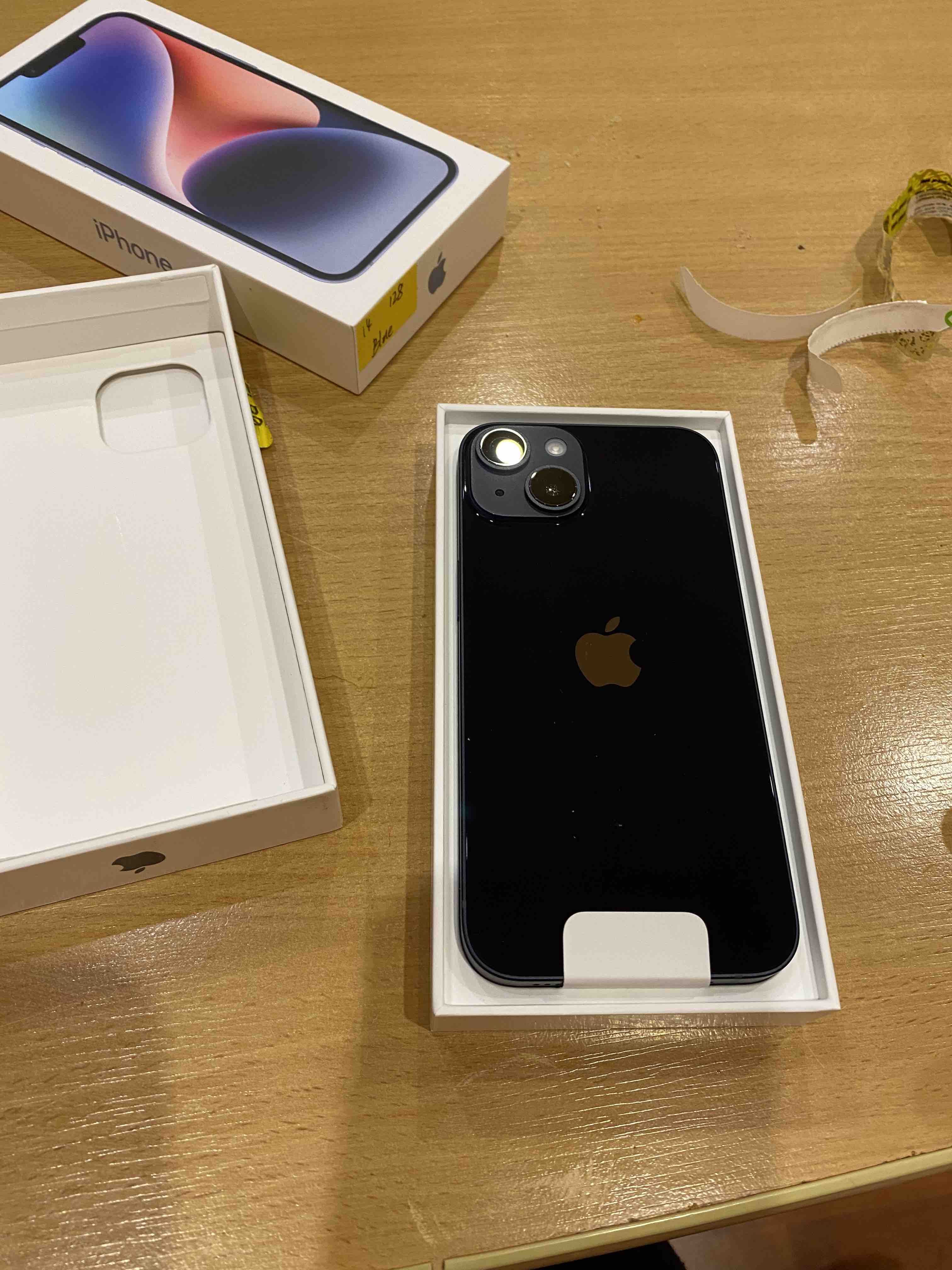 Смартфон Apple iPhone 14 128Gb Midnight - отзывы покупателей на  маркетплейсе Мегамаркет | Артикул: 100039500587