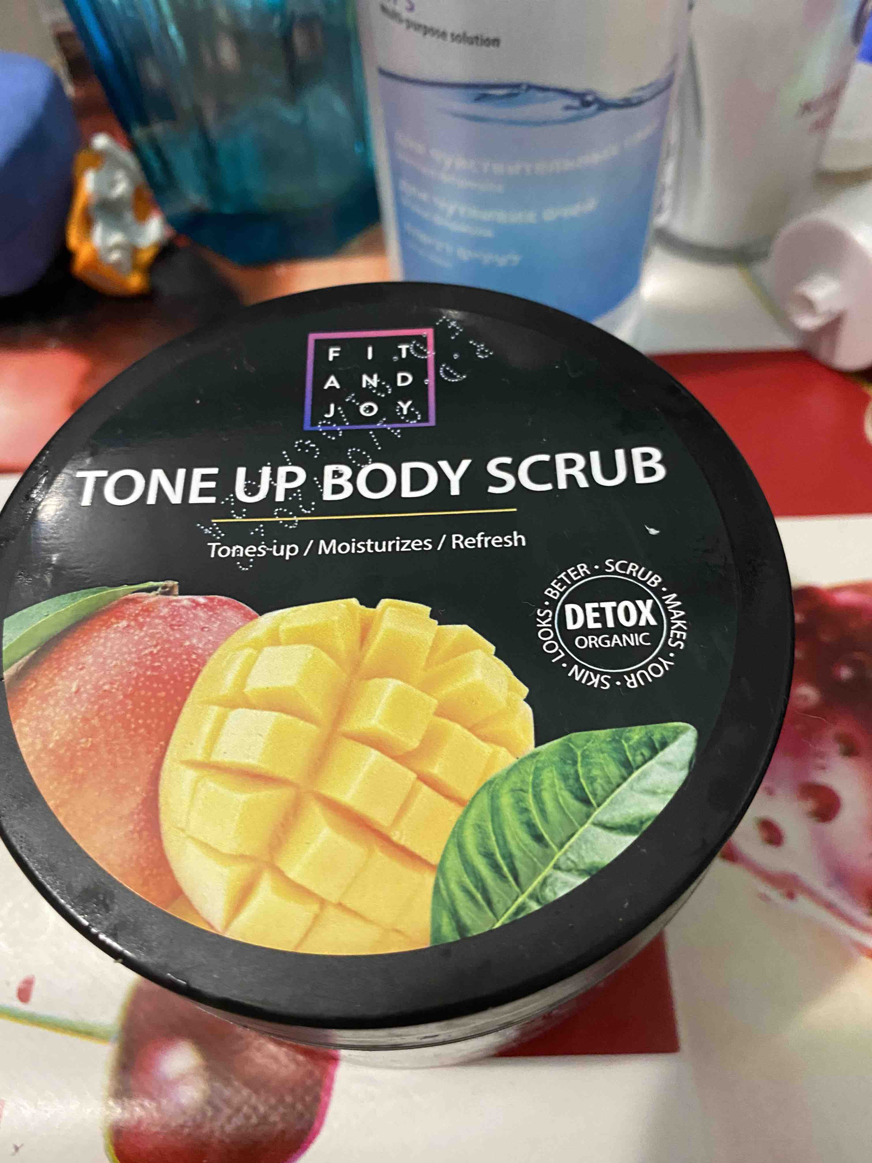 Скрабирование кожи тела