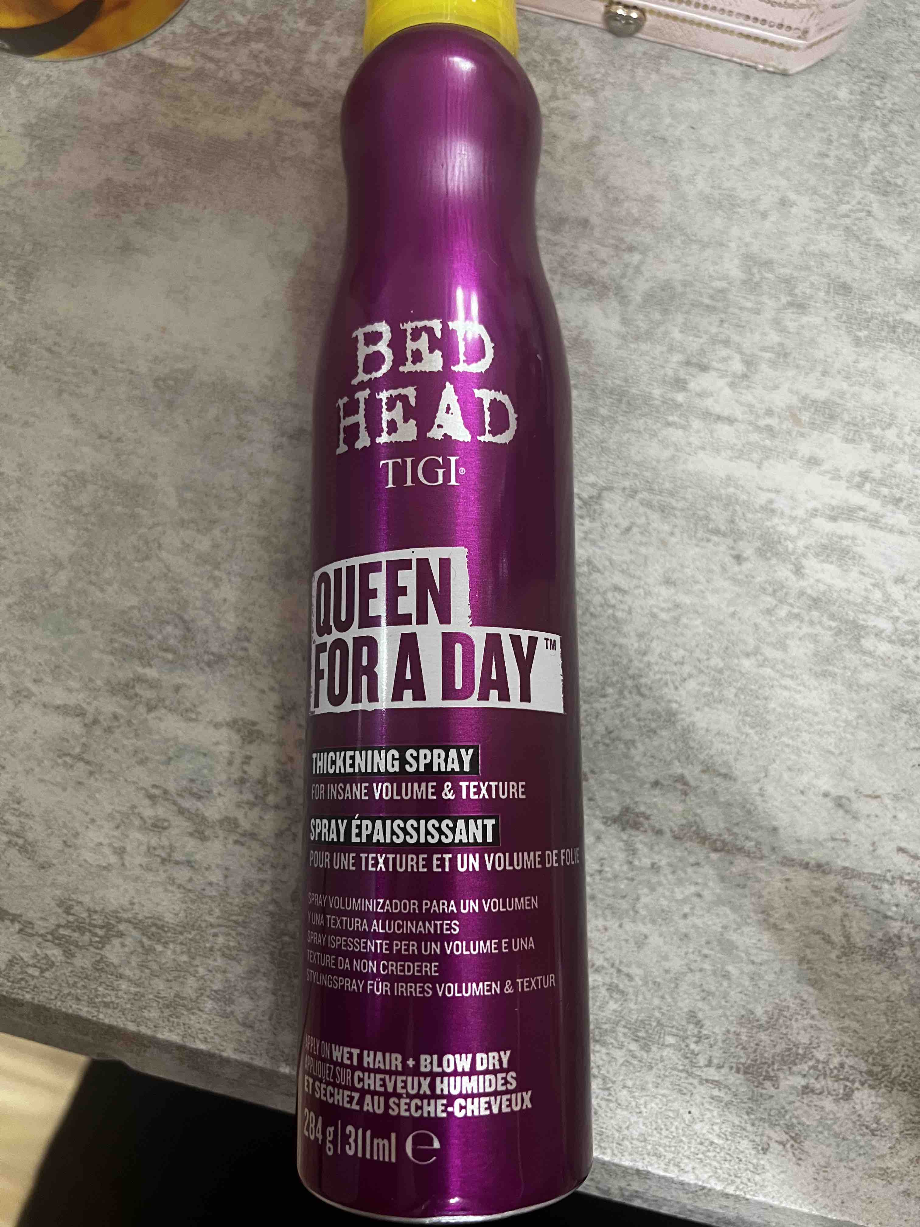 Купить спрей для придания объема волосам TIGI BED HEAD QUEEN FOR A DAY