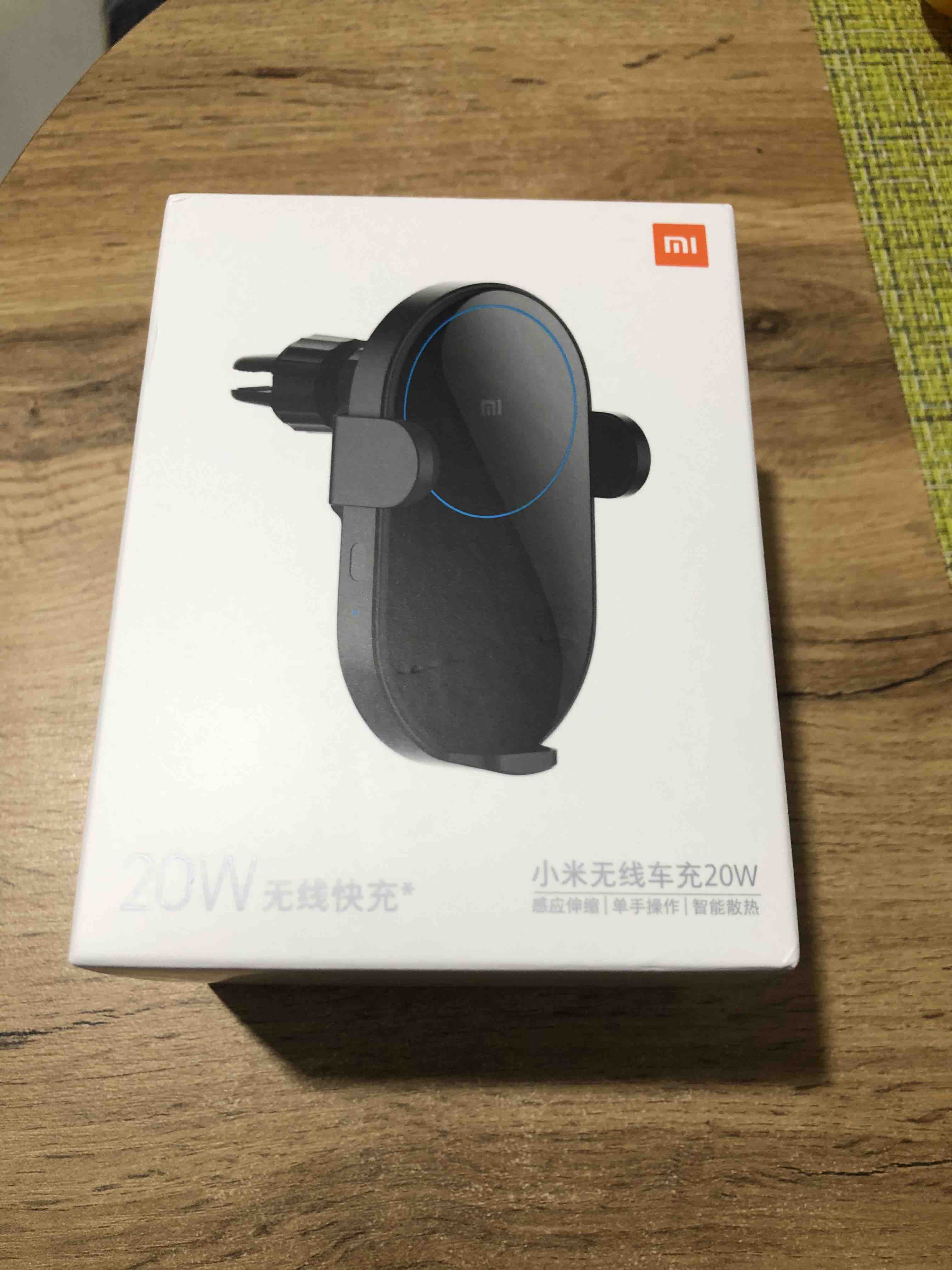 Беспроводное зарядное устройство для автомобиля Xiaomi Wireless Car Charger  20W - отзывы покупателей на Мегамаркет | 600000327080