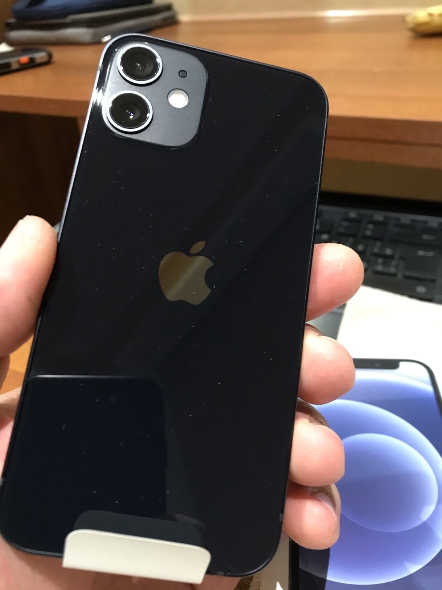 Смартфон Apple iPhone 12 mini 64GB Black, купить в Москве, цены в  интернет-магазинах на Мегамаркет