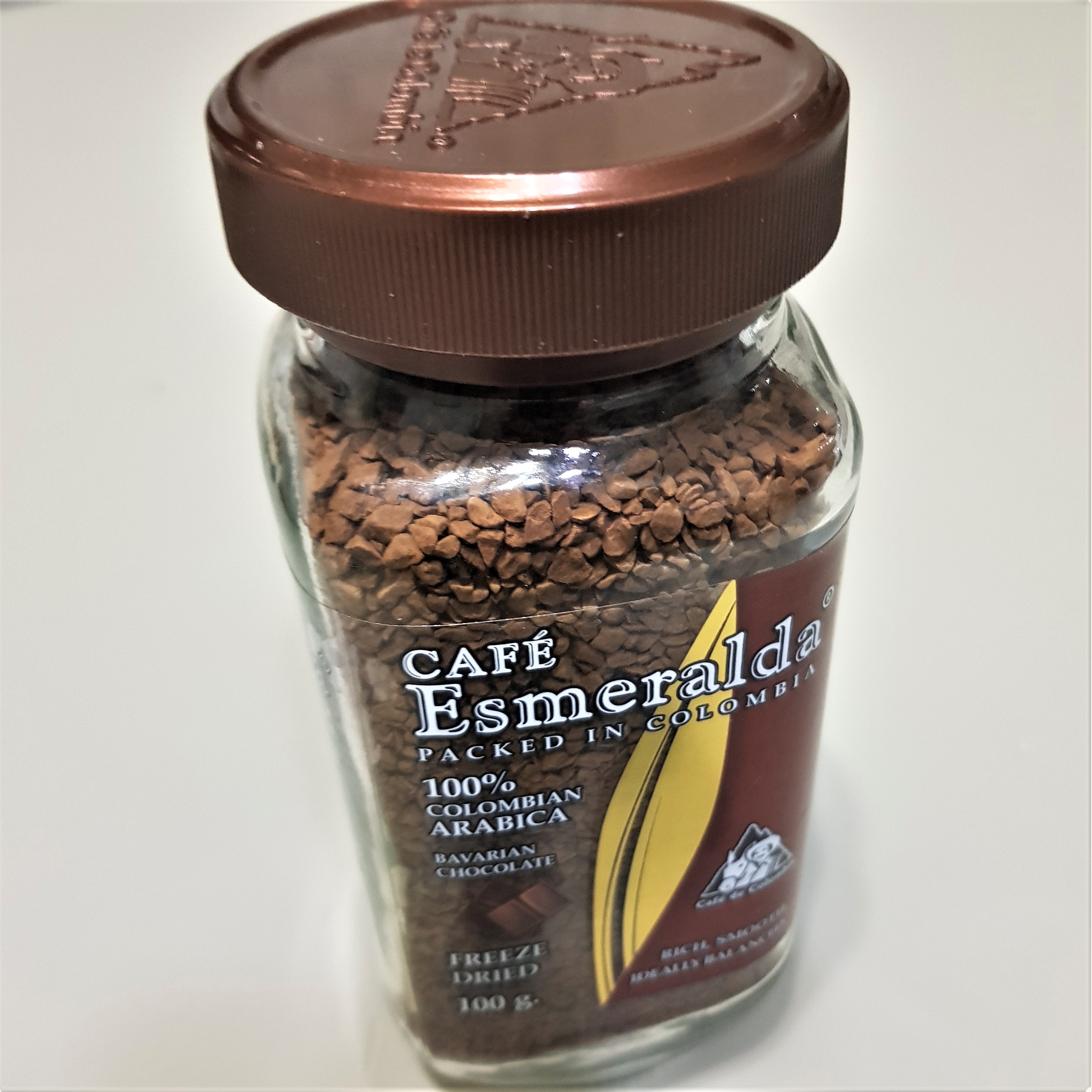 Купить кофе сублимированный Cafe Esmeralda баварский шоколад 100 г, цены вМоскве на Мегамаркет