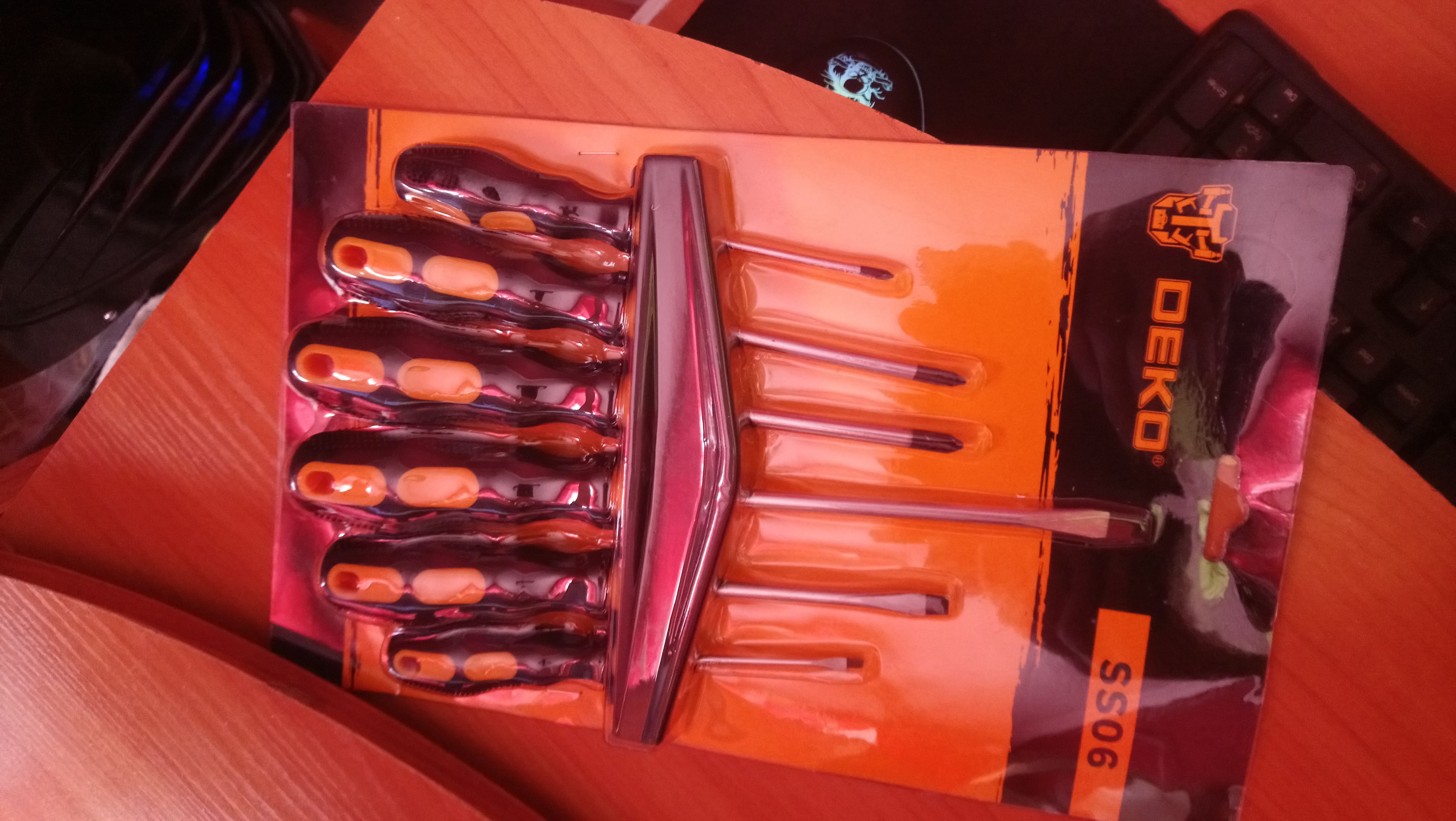 Набор отверток с эргономичными рукоятками DEKO SS06 (6 предметов ...