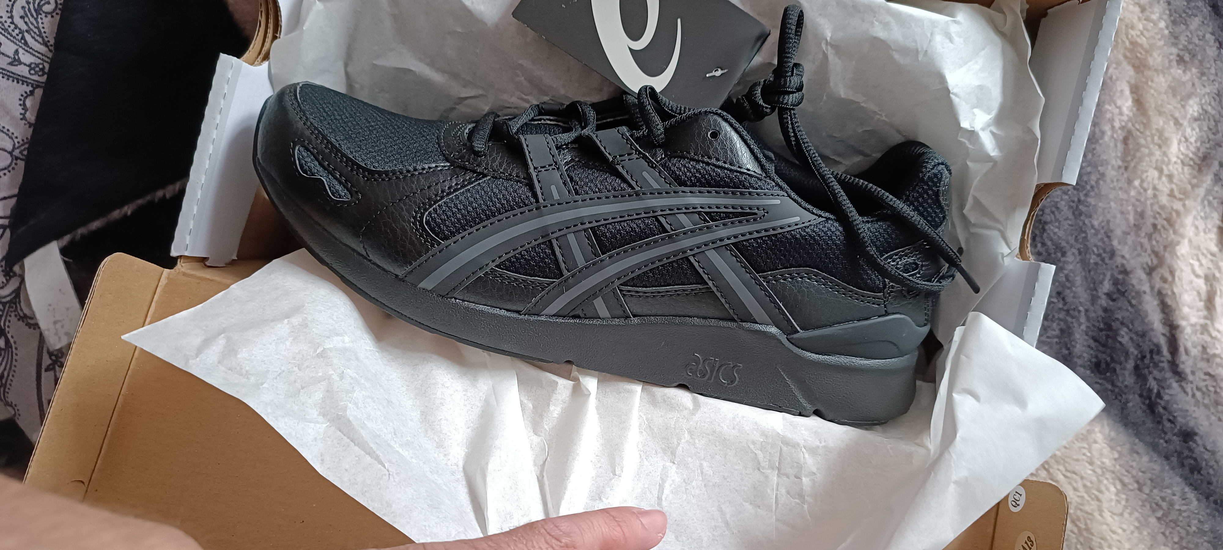 Asics lyte jogger deals review