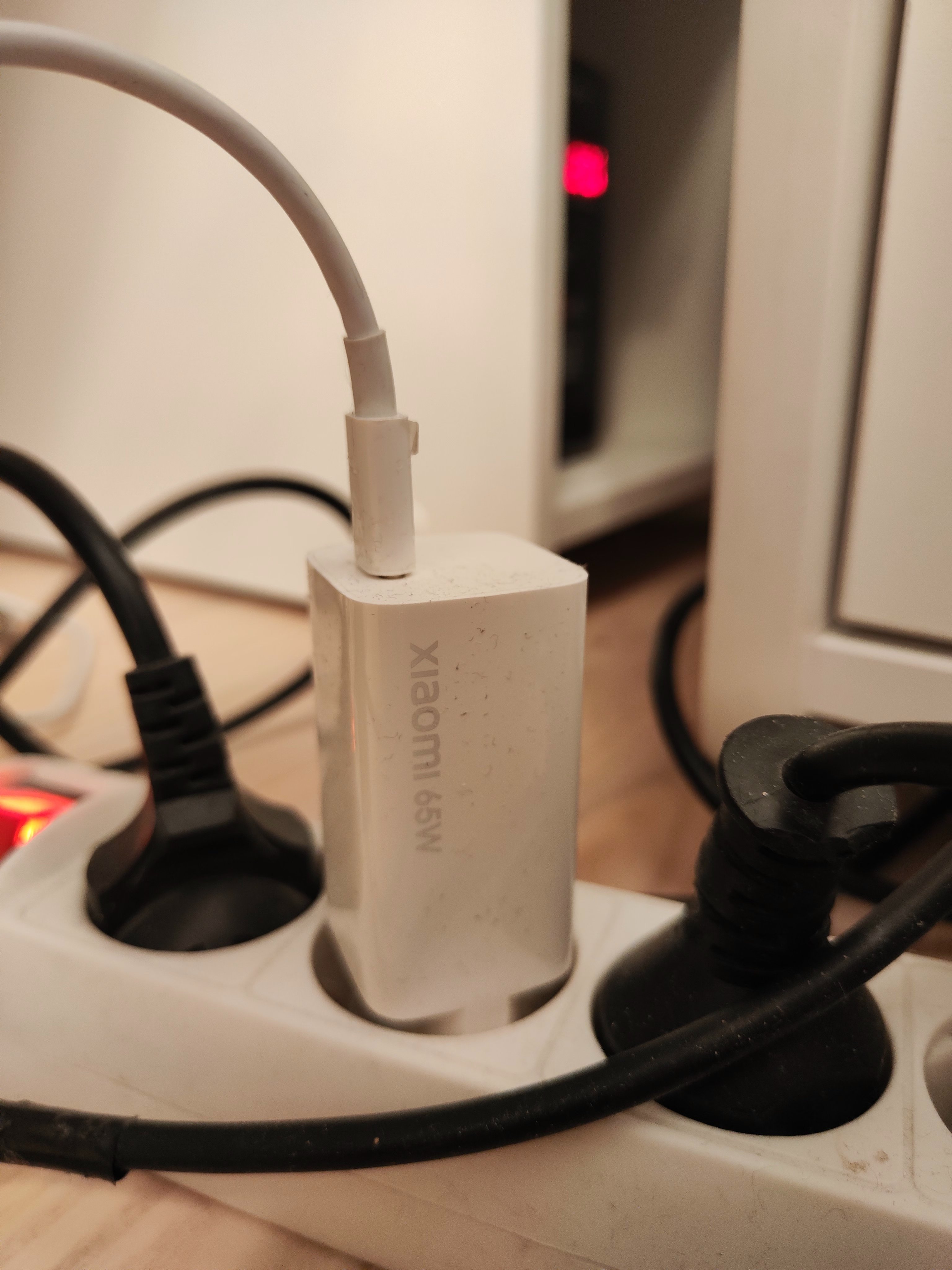 Сетевое зарядное устройство Xiaomi Fast Charger with GaN Tech BHR4499GL 1  USB Type-C white - отзывы покупателей на маркетплейсе Мегамаркет | Артикул:  100027654946