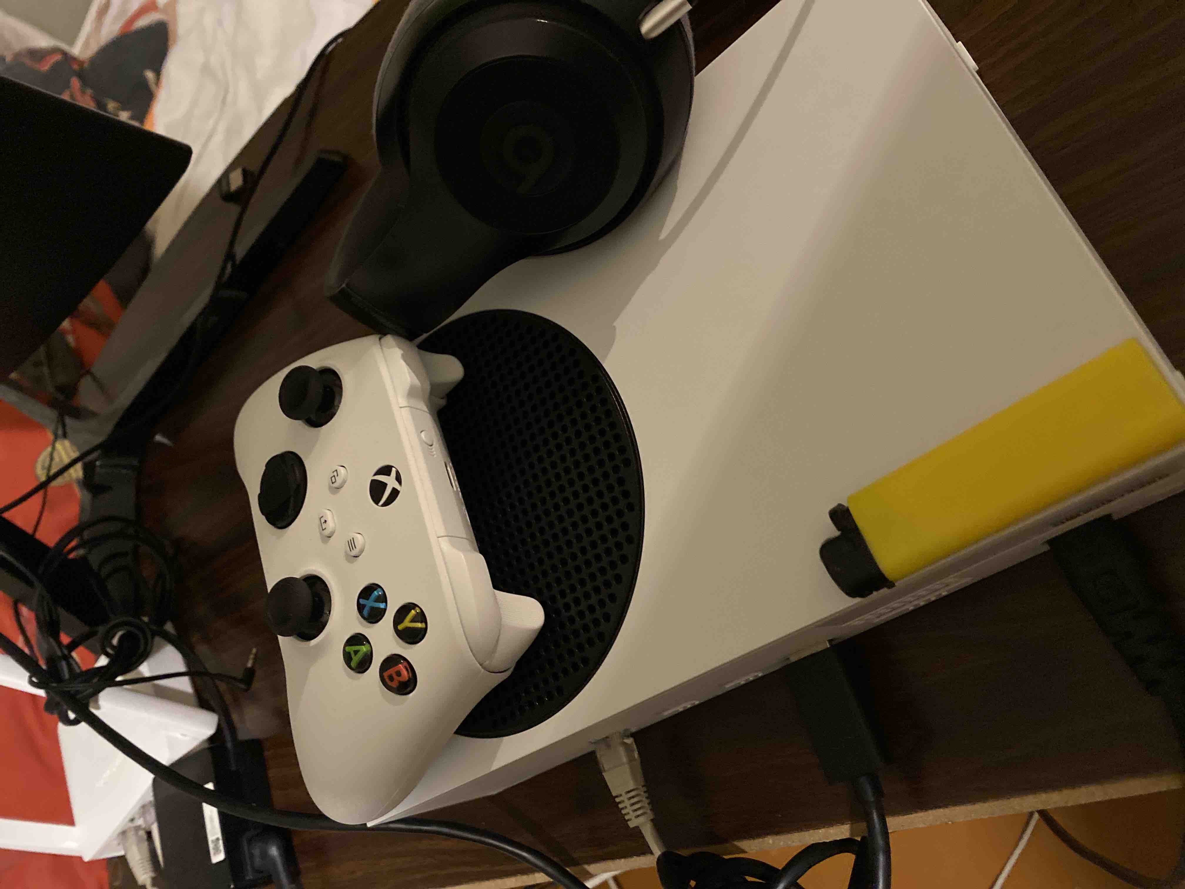 Игровая консоль XBOX SERIES S 512GB - отзывы покупателей на маркетплейсе  Мегамаркет | Артикул: 100027293033