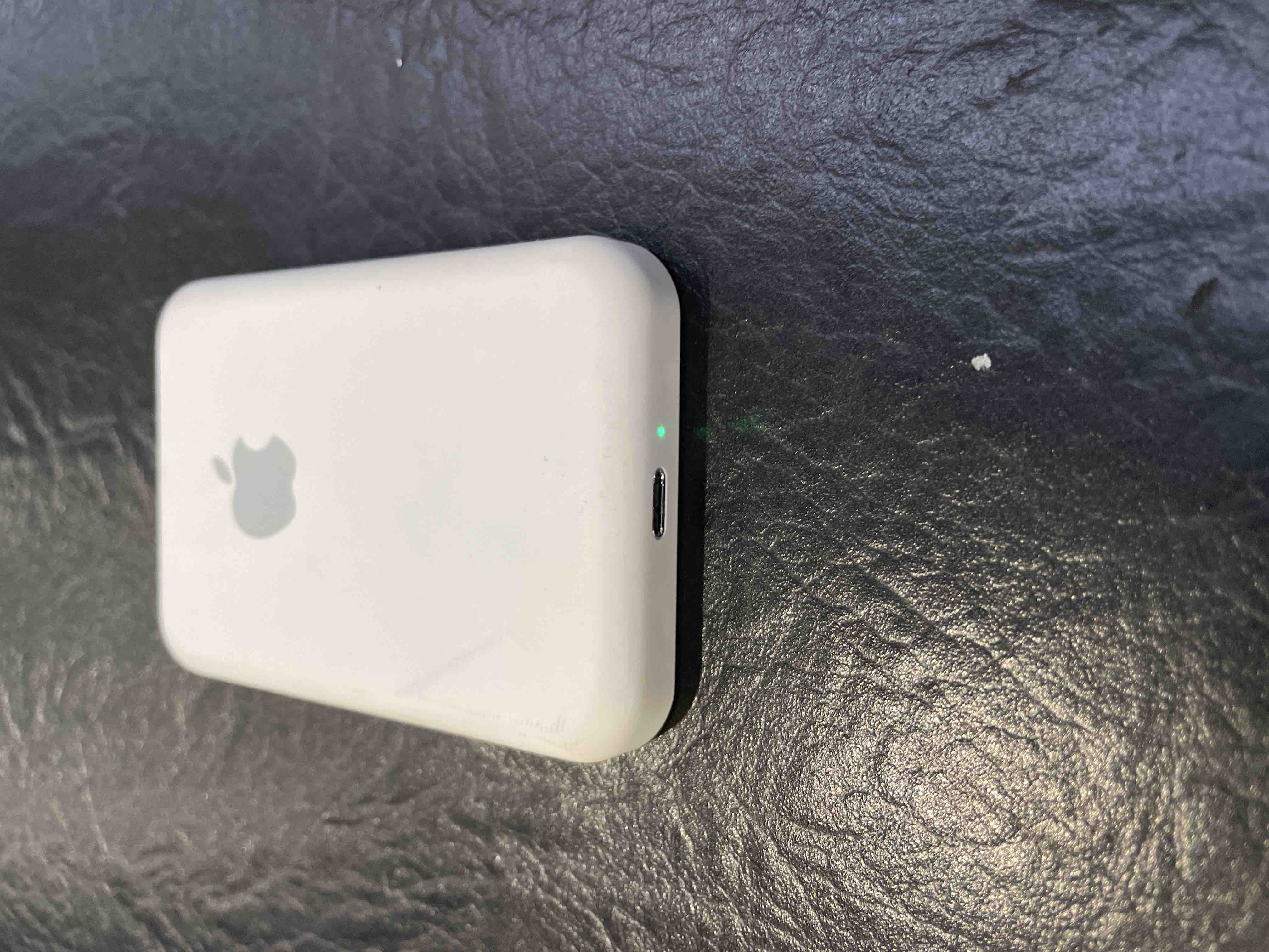 Внешний аккумулятор MagSafe Battery Pack для Apple iPhone – отзывы  покупателей на маркетплейс Мегамаркет | Артикул: 600007460624