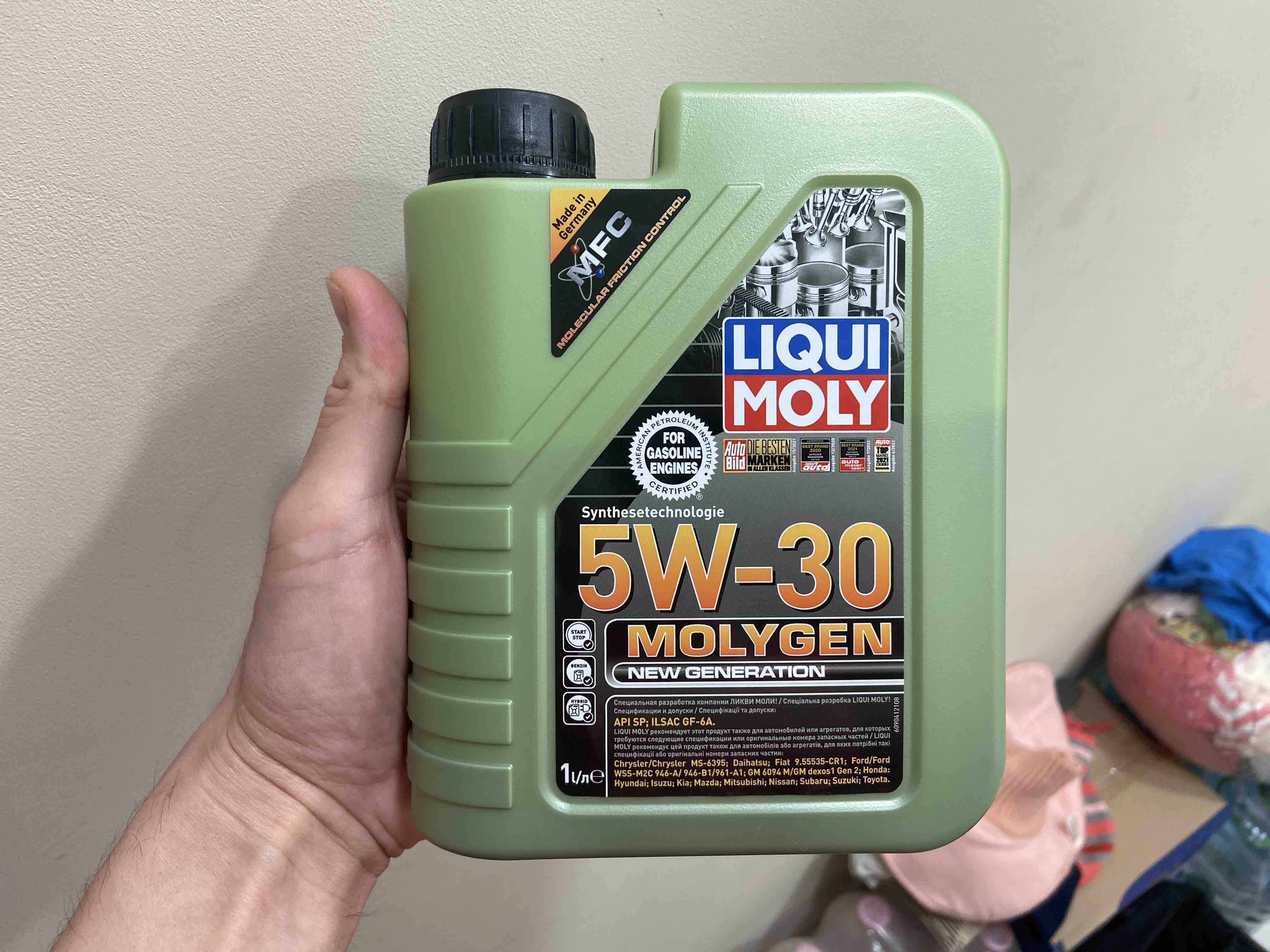 Масло liqui moly 5w40 molygen new generation. Liqua Molly molgrey. Ликви моли молиген. Ликви моли 5w30 молиген. Liqui Moly масло моторное.