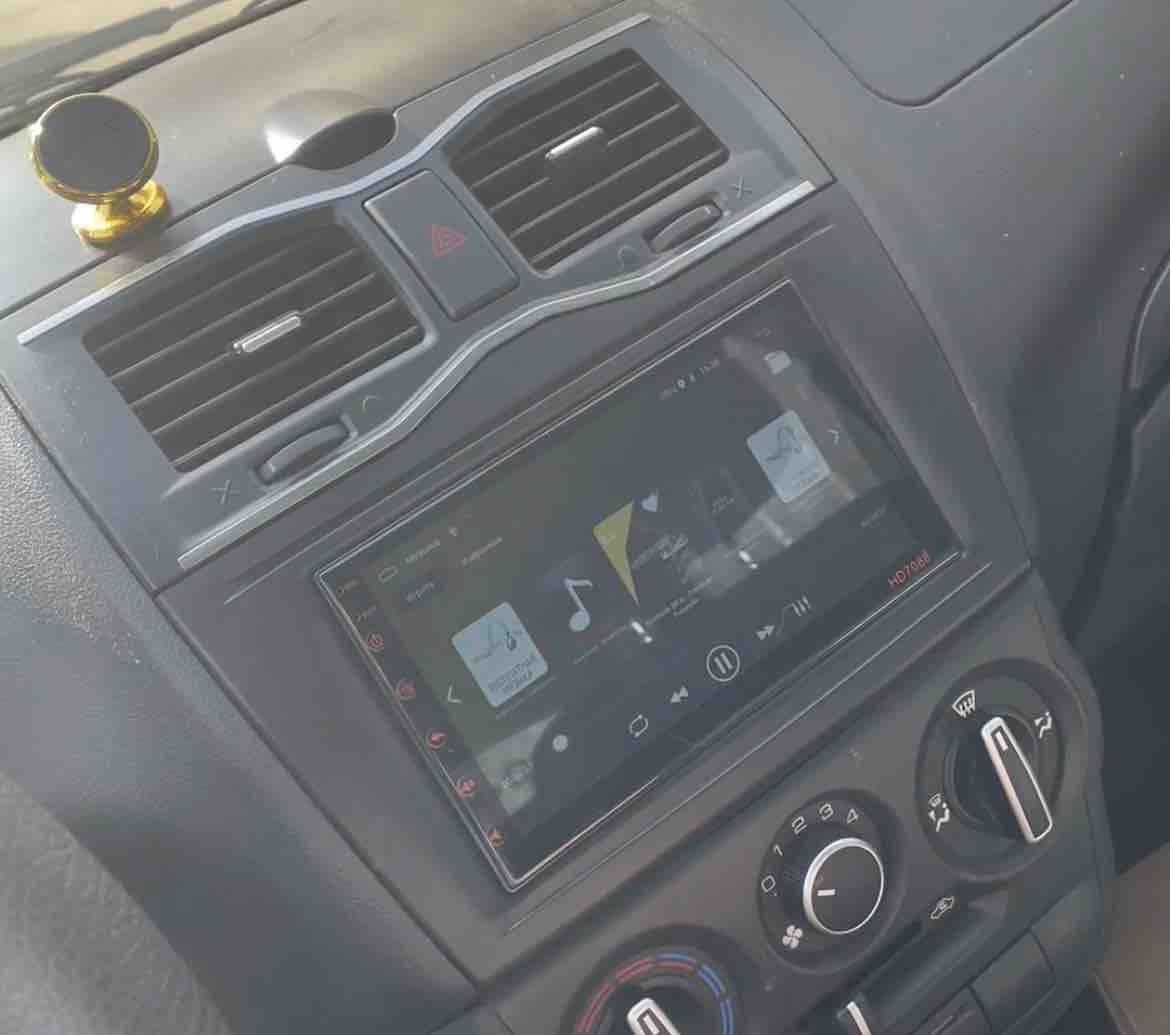 Автомагнитола Car Audio Russia 2DIN Android (1GB / 16GB, Wi-Fi, GPS) -  отзывы покупателей на Мегамаркет | 600009592881