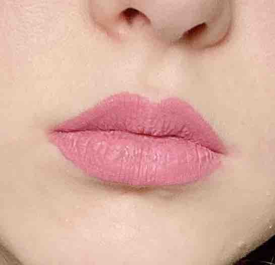 Pastel pink clearance lipstick