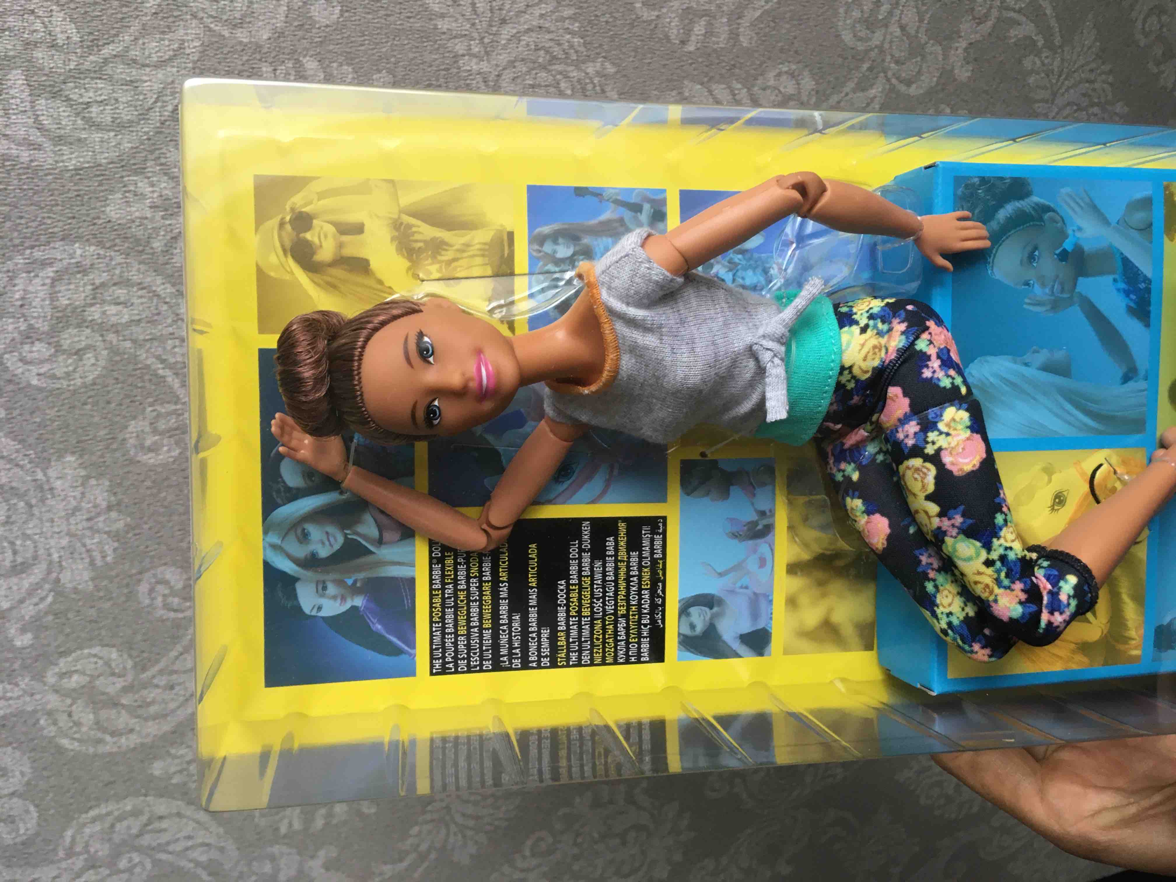 Купить кукла Mattel Barbie FTG82 Безграничные движения Шатенка с пучком,  цены на Мегамаркет