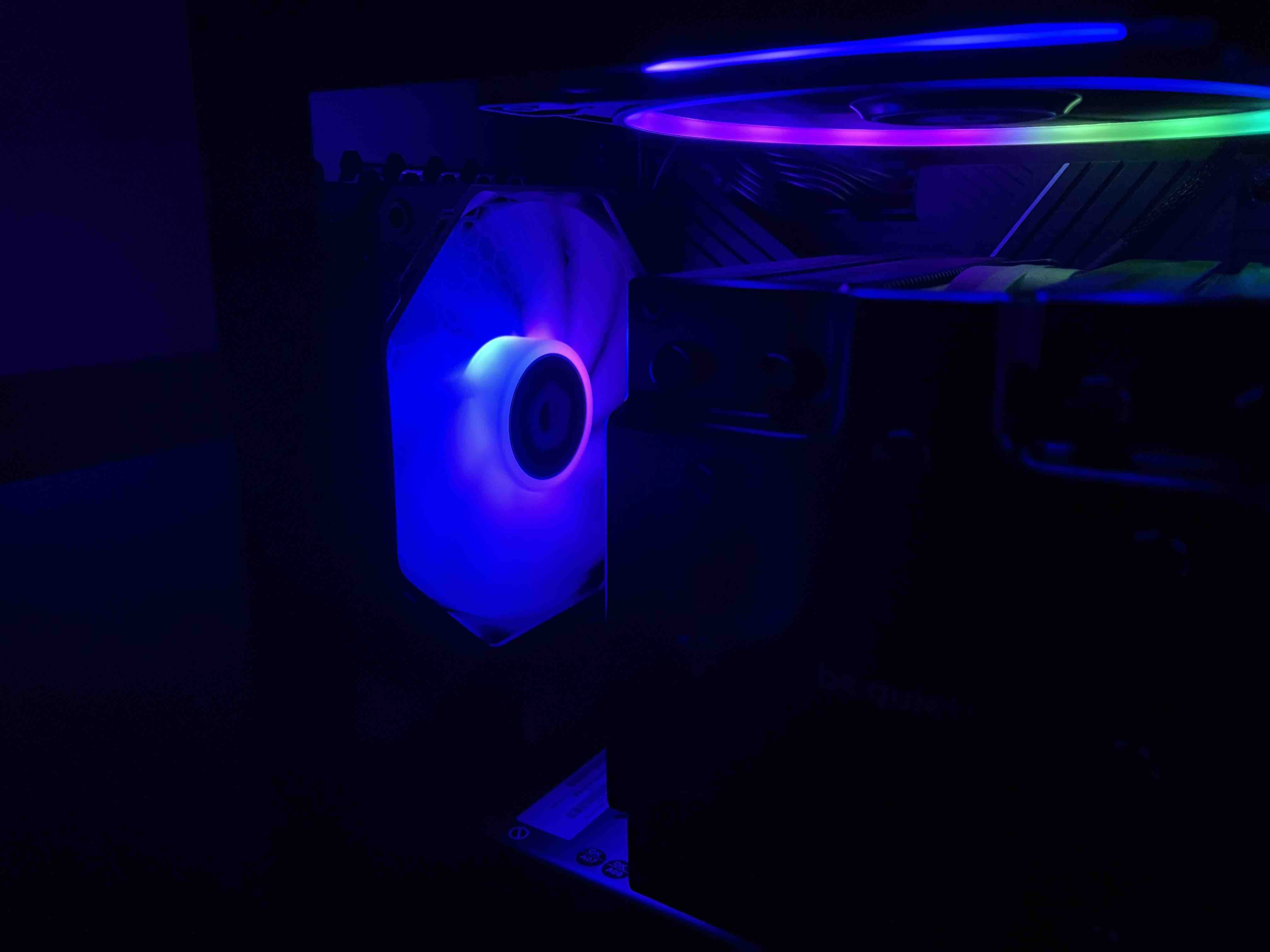 Корпусной вентилятор ID-COOLING TF-12025-ARGB, купить в Москве, цены в ...