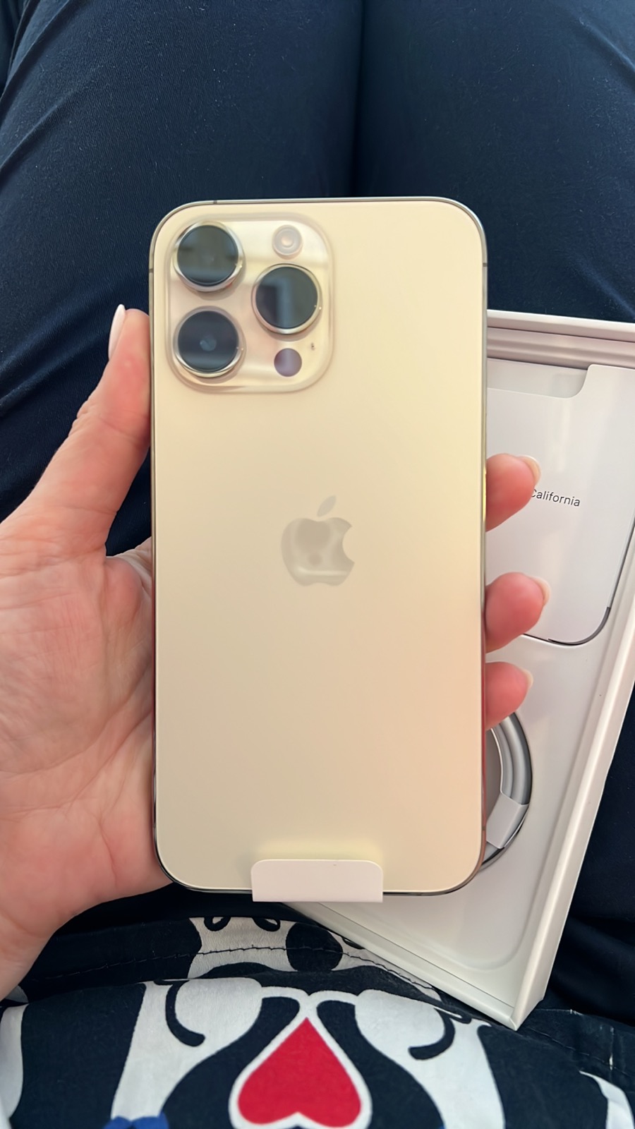 Смартфон Apple iPhone 14 Pro Max 256Gb Gold, купить в Москве, цены в интернетмагазинах на Смартфон Apple iPhone 14 Pro Max 256Gb Gold, купить в Москве, цены в интернетмагазинах на